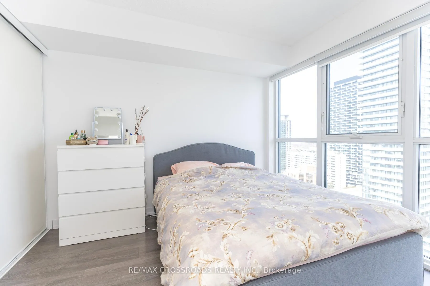 Photo 23 of Unit 2103, 125 Redpath Avenue, Toronto, Mount Pleasant West — HOMEH