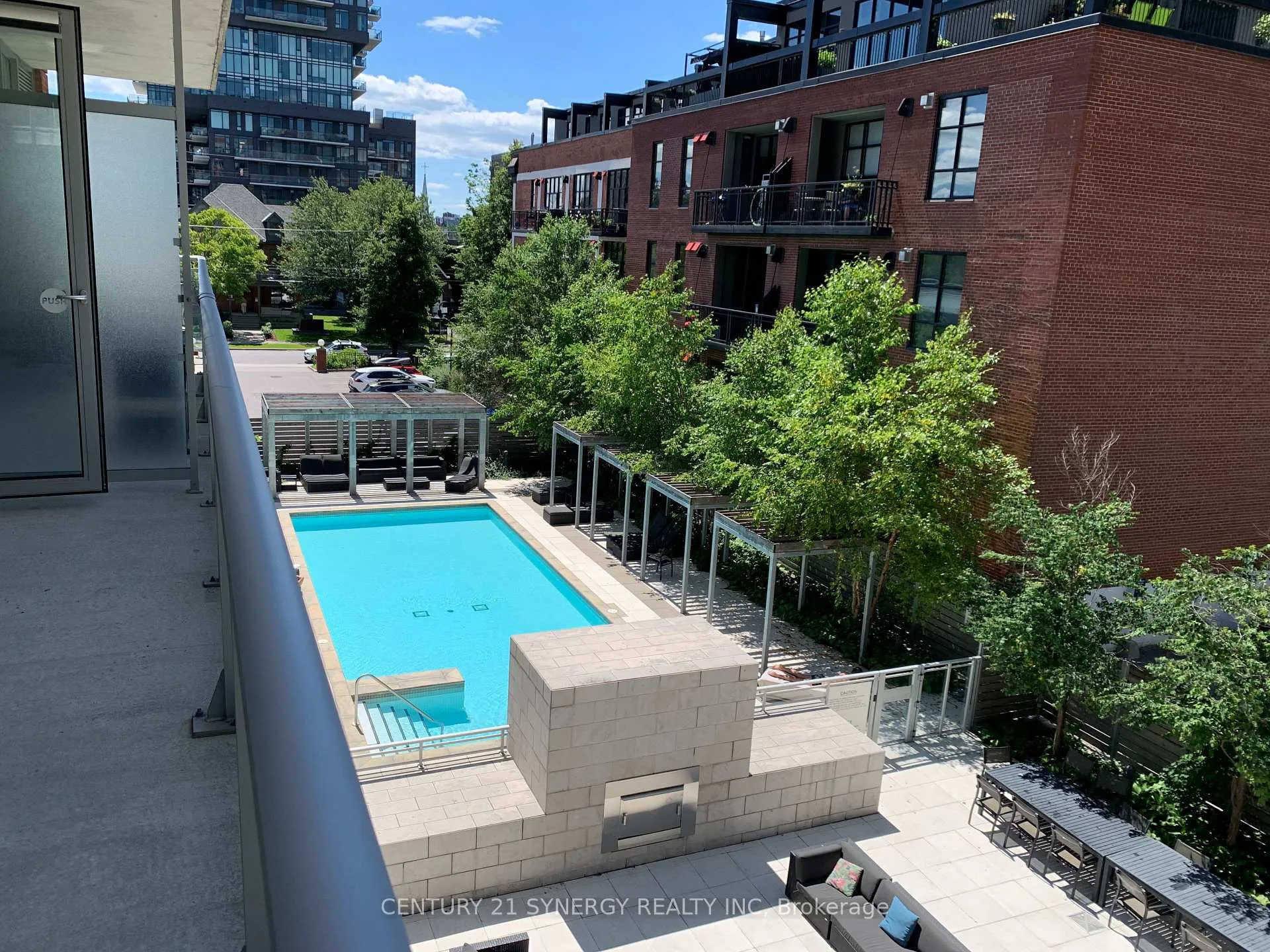 Photo 11 of Unit 348, 340 Mcleod Street, Ottawa, Ottawa Centre — HOMEH