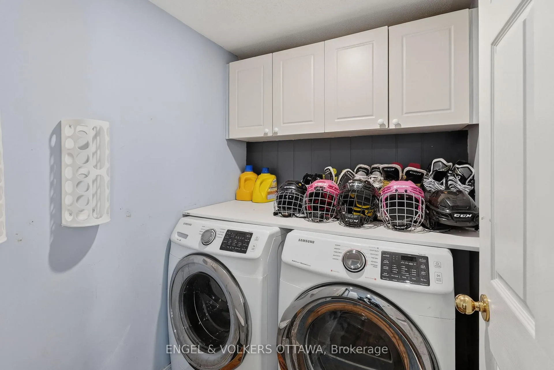 Photo 12 of 1033 Como Crescent, Ottawa, Fallingbrook/Pineridge — HOMEH