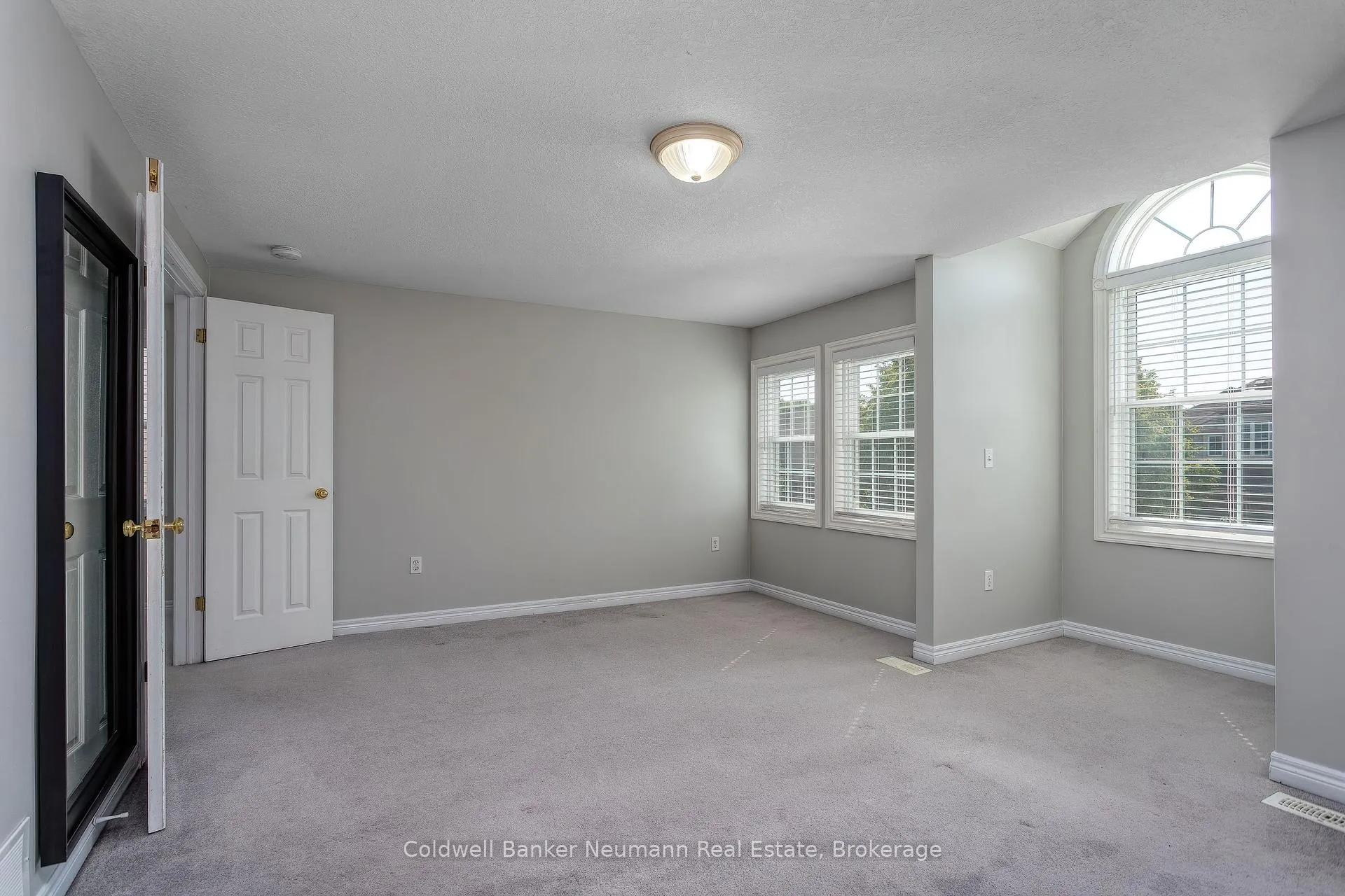 Photo 19 of 10 Mcgarr Drive, Guelph, Pineridge/Westminster Woods — HOMEH