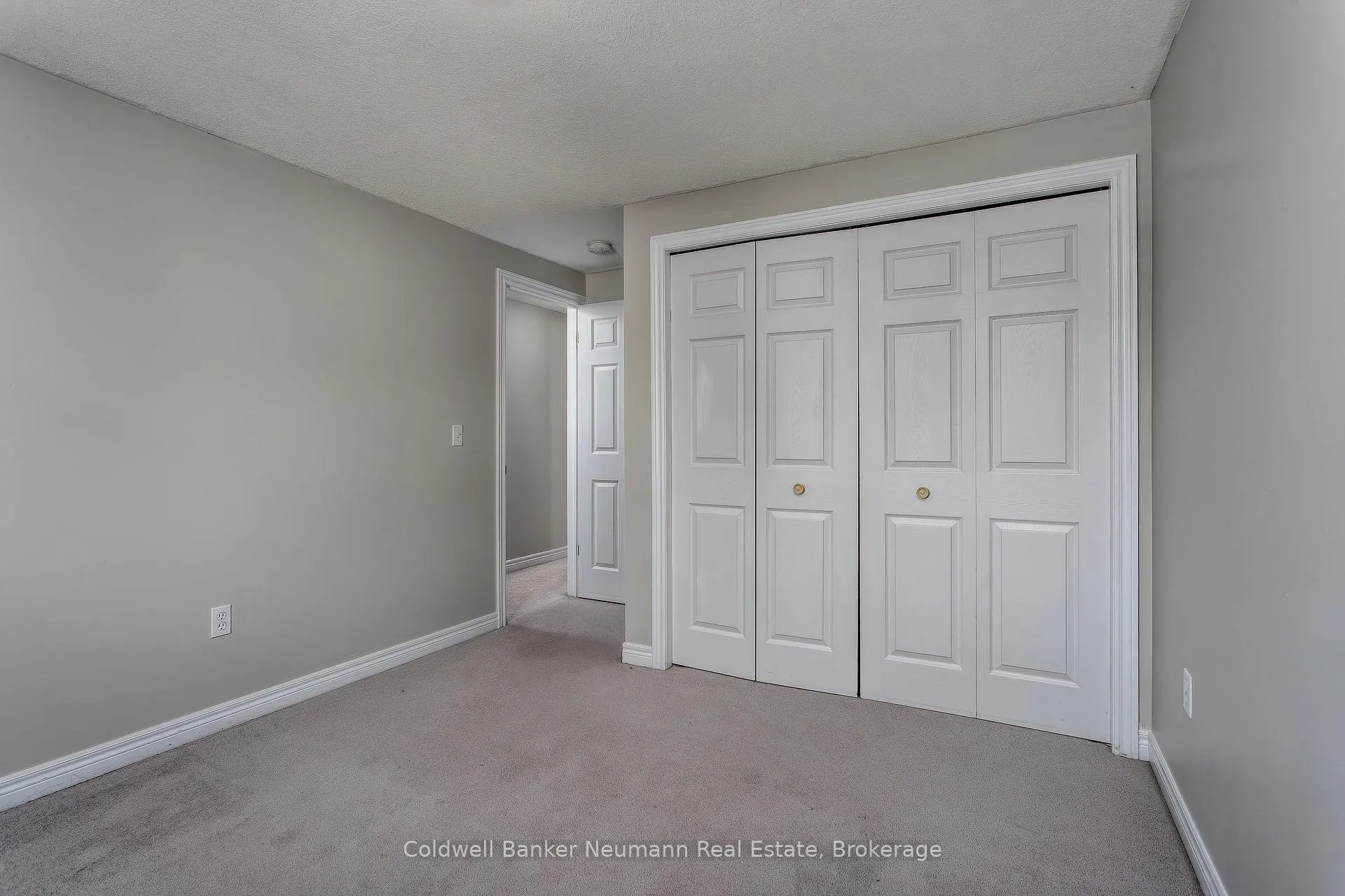 Photo 23 of 10 Mcgarr Drive, Guelph, Pineridge/Westminster Woods — HOMEH