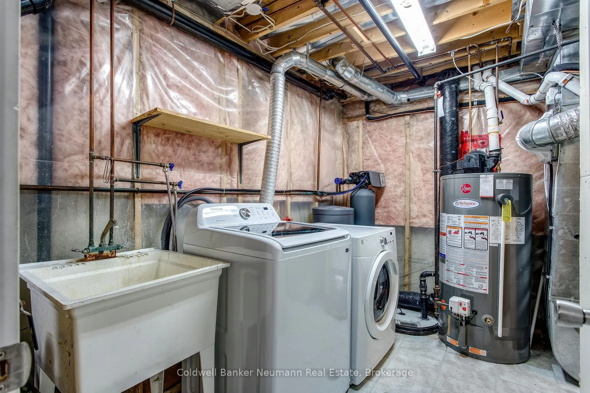 Photo 34 of 10 Mcgarr Drive, Guelph, Pineridge/Westminster Woods — HOMEH