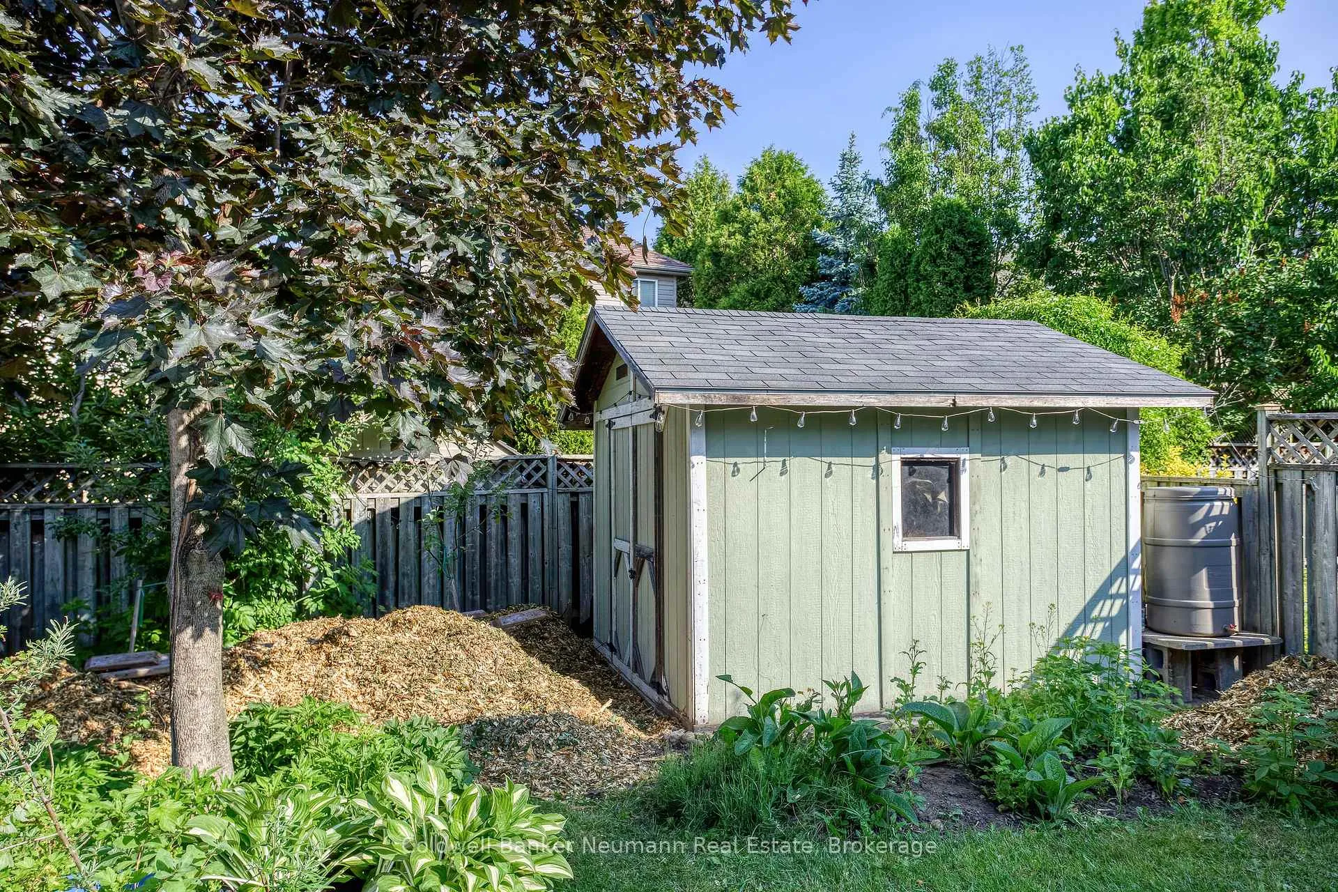Photo 39 of 10 Mcgarr Drive, Guelph, Pineridge/Westminster Woods — HOMEH