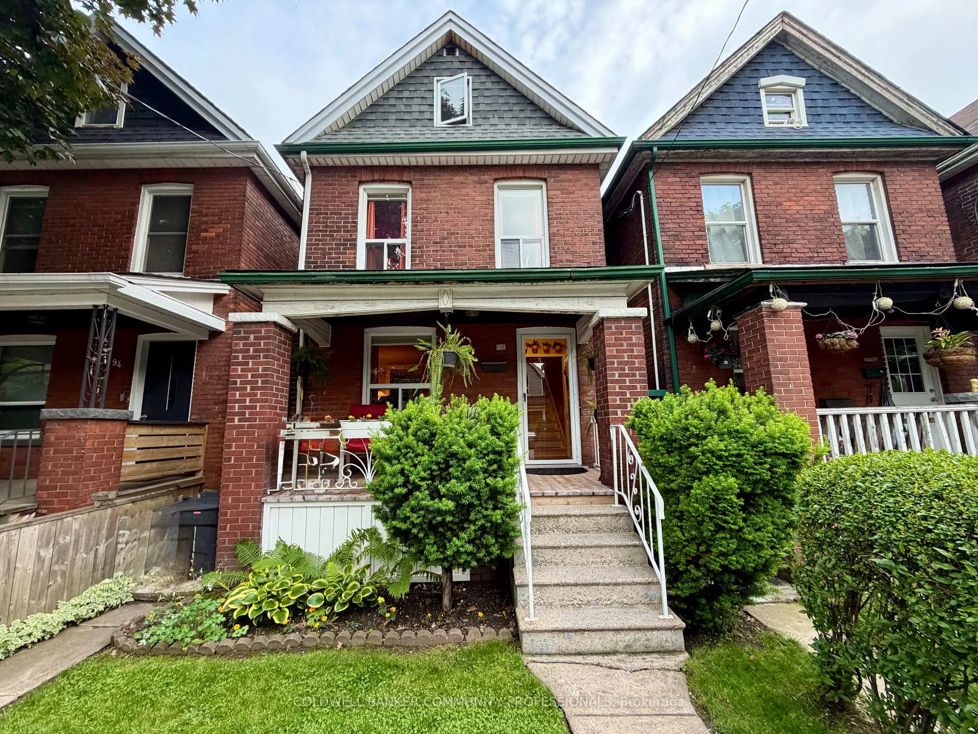 Front of 92 Case Street
