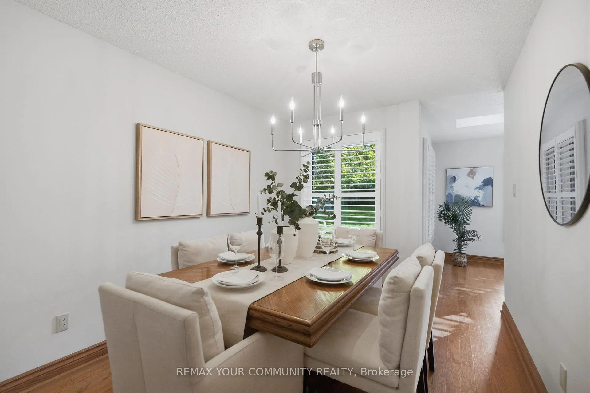 Photo 9 of 1027 Benton Crescent, Pickering, Liverpool — HOMEH