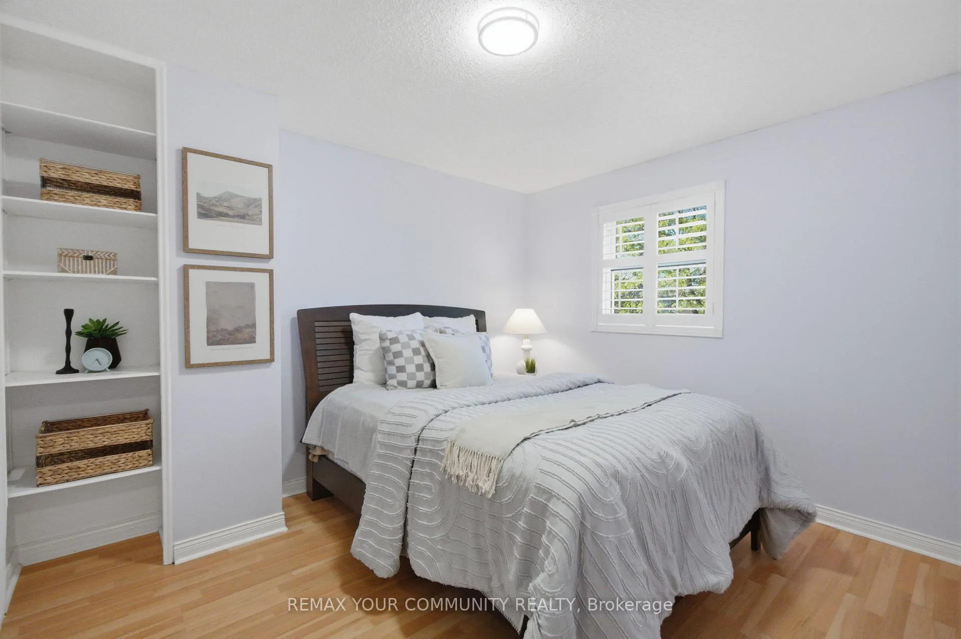 Photo 23 of 1027 Benton Crescent, Pickering, Liverpool — HOMEH