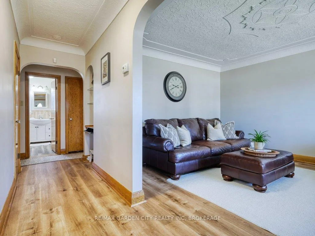 Photo 7 of 52 Carter Street, Port Colborne, Sugarloaf — HOMEH