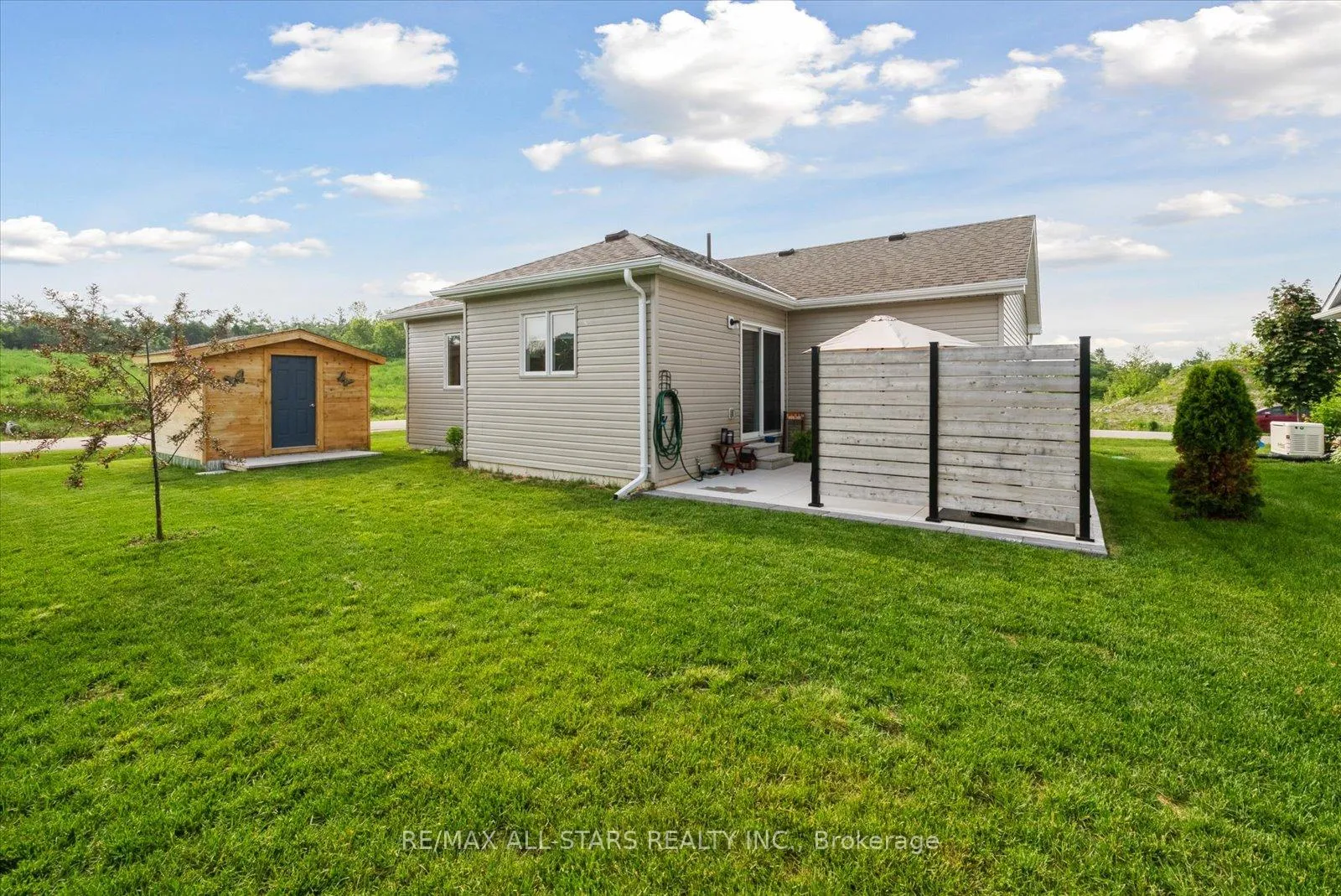 Photo 26 of 31 Reynolds Drive, Ramara, Atherley — HOMEH