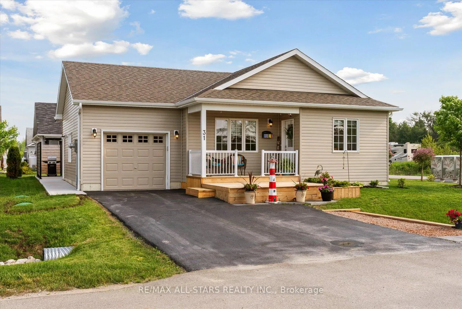 Photo 29 of 31 Reynolds Drive, Ramara, Atherley — HOMEH