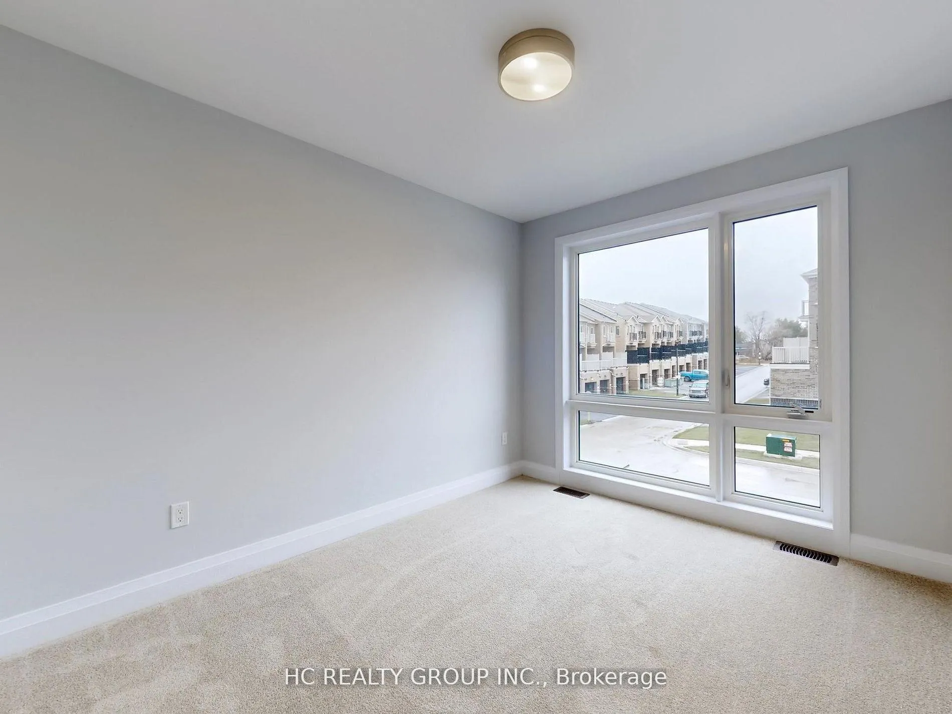 Photo 13 of 827 Smoothwater Lane, Pickering, Rural Pickering — HOMEH