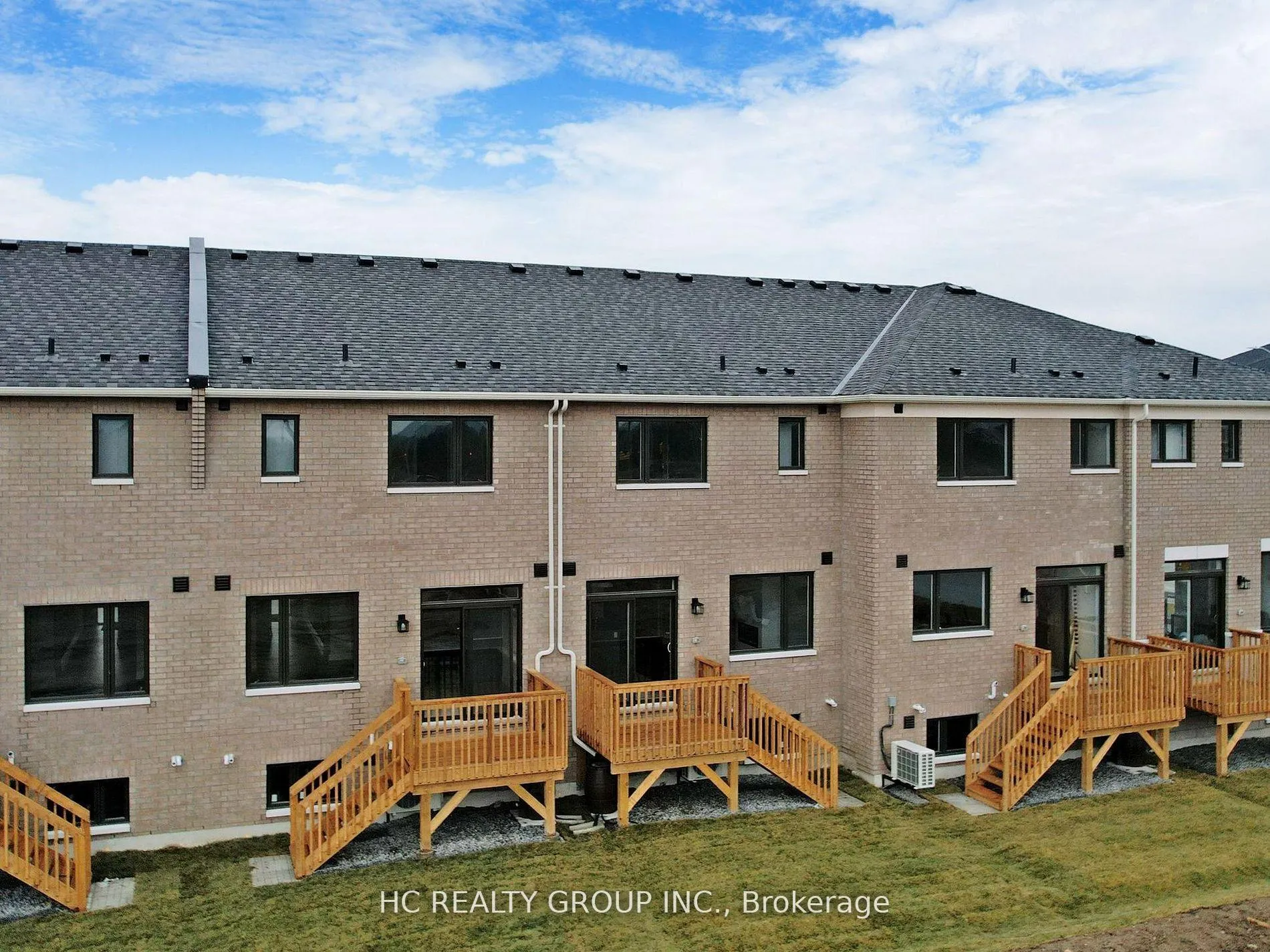 Photo 15 of 827 Smoothwater Lane, Pickering, Rural Pickering — HOMEH