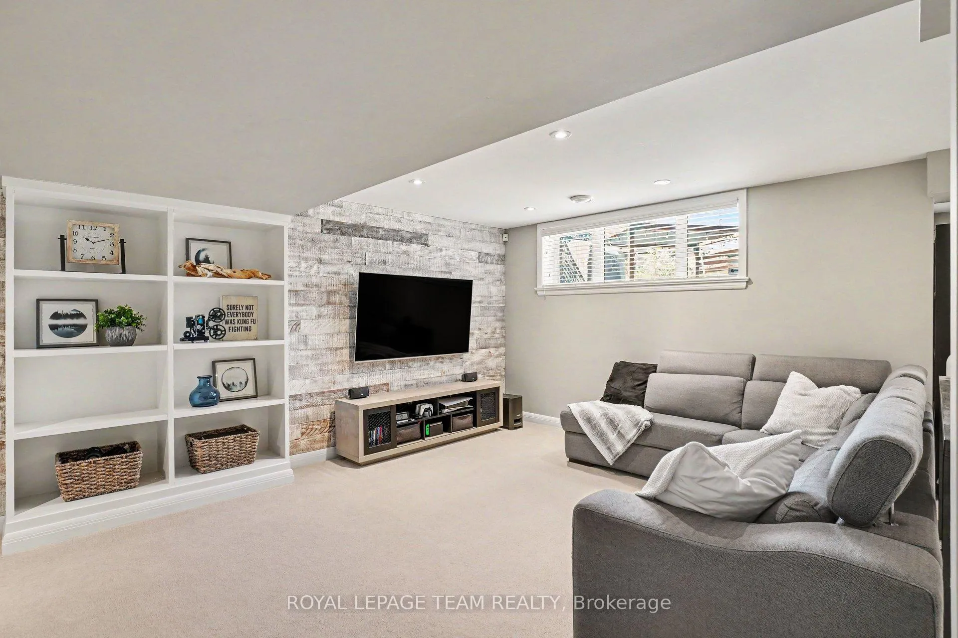 Photo 33 of 330 Devonian Way, Ottawa, Kanata - Kanata Lakes/Heritage Hills — HOMEH