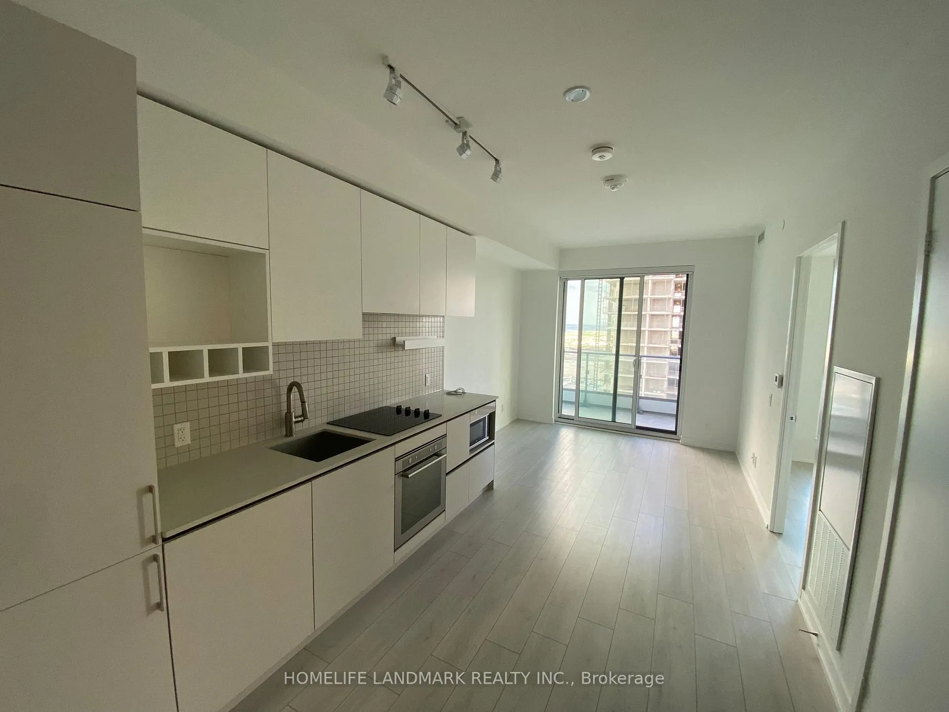Photo 4 of Unit 4305, 950 Portage Parkway, Vaughan, Vaughan Corporate Centre — HOMEH