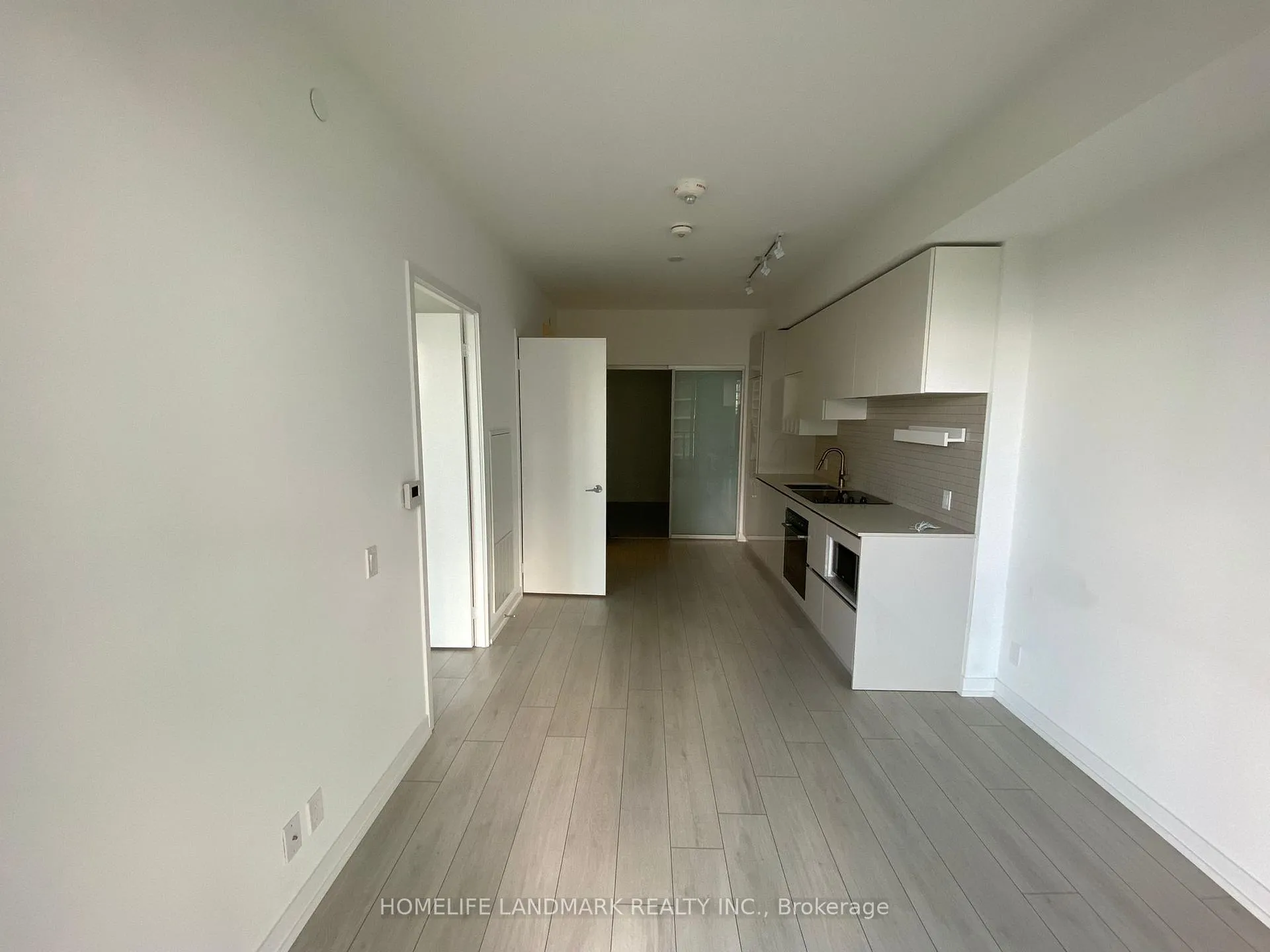 Photo 7 of Unit 4305, 950 Portage Parkway, Vaughan, Vaughan Corporate Centre — HOMEH