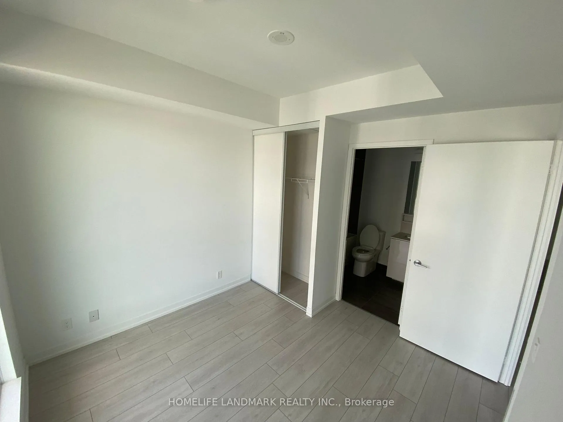 Photo 9 of Unit 4305, 950 Portage Parkway, Vaughan, Vaughan Corporate Centre — HOMEH