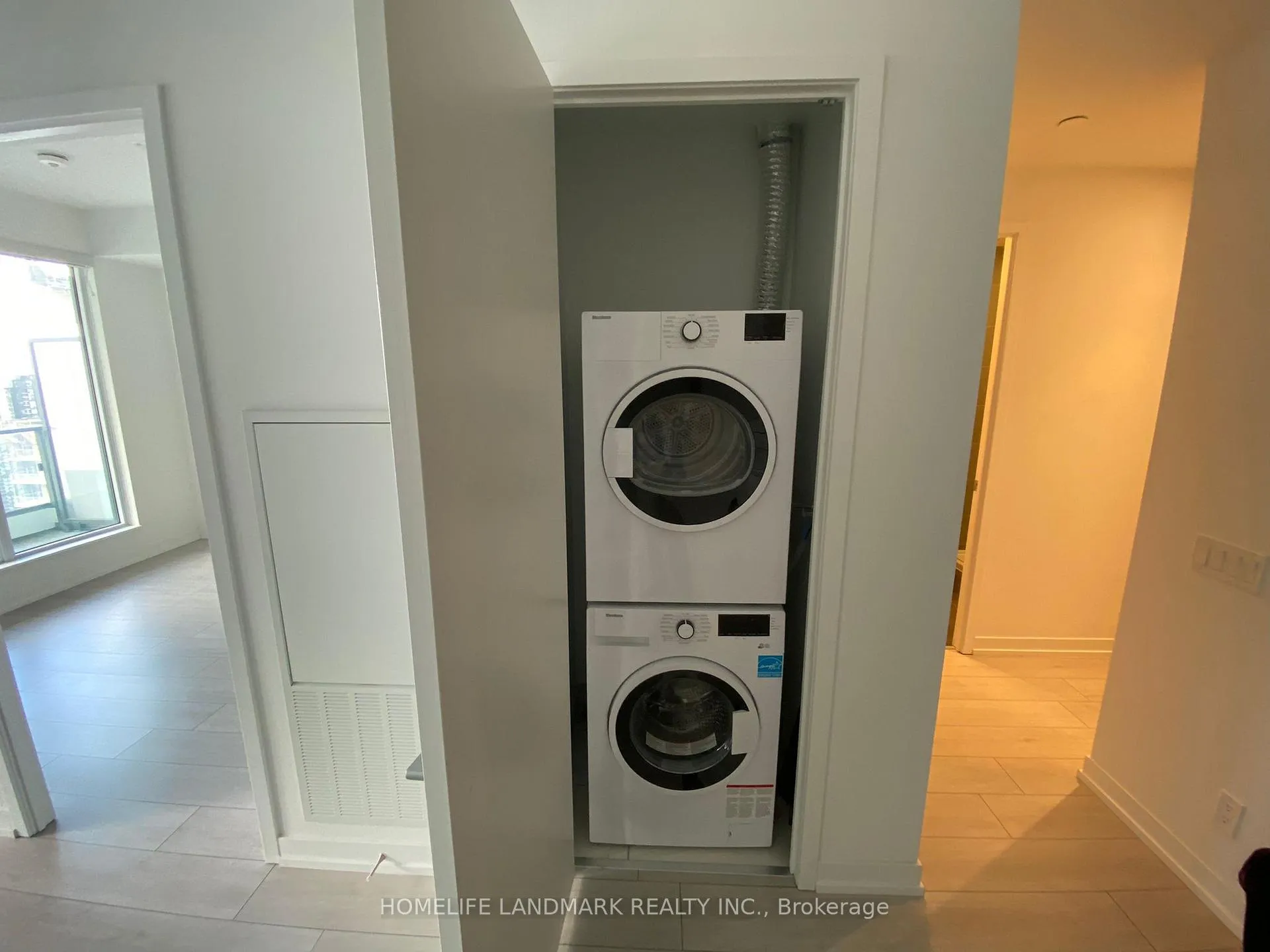 Photo 13 of Unit 4305, 950 Portage Parkway, Vaughan, Vaughan Corporate Centre — HOMEH