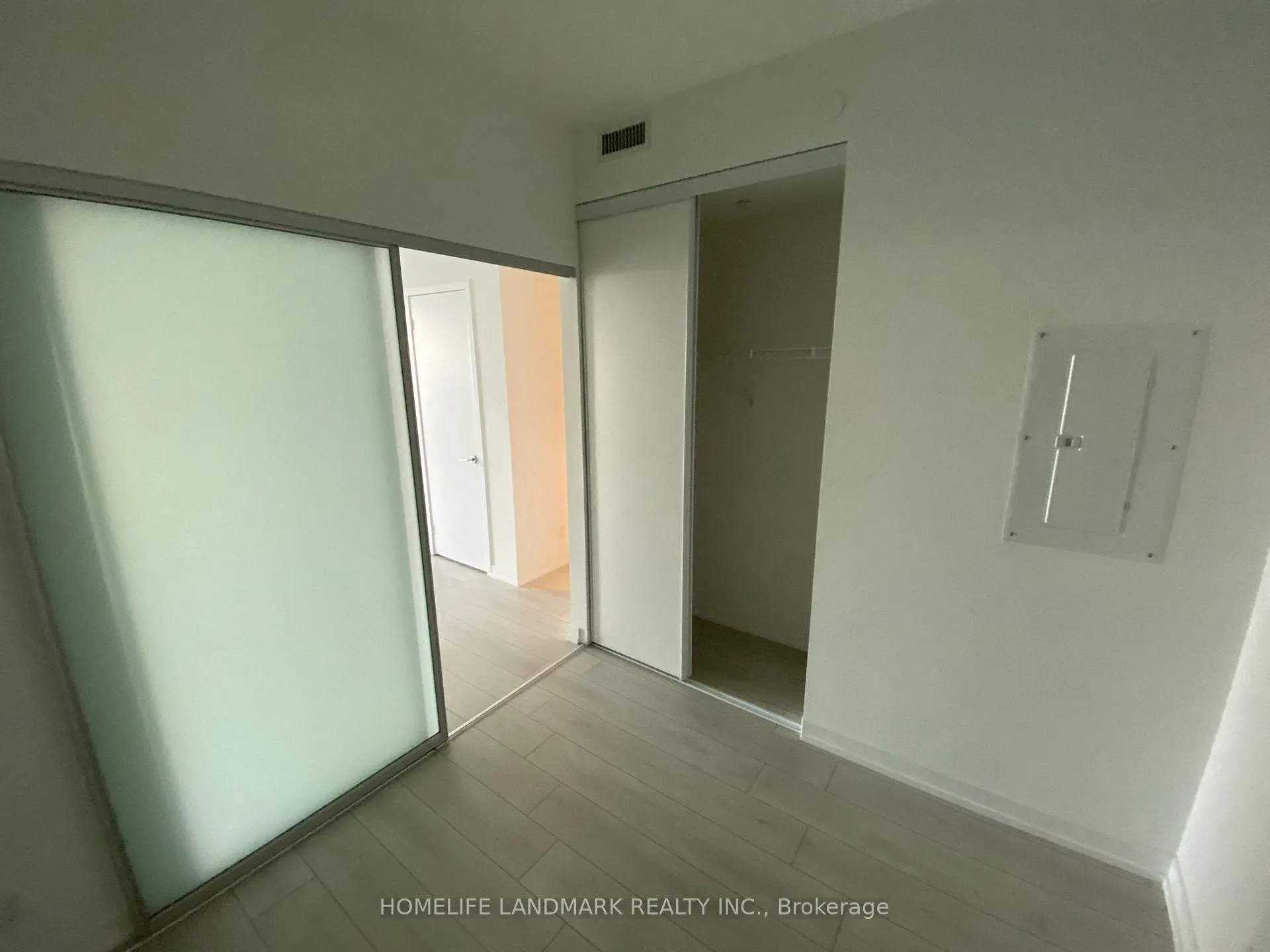 Photo 14 of Unit 4305, 950 Portage Parkway, Vaughan, Vaughan Corporate Centre — HOMEH