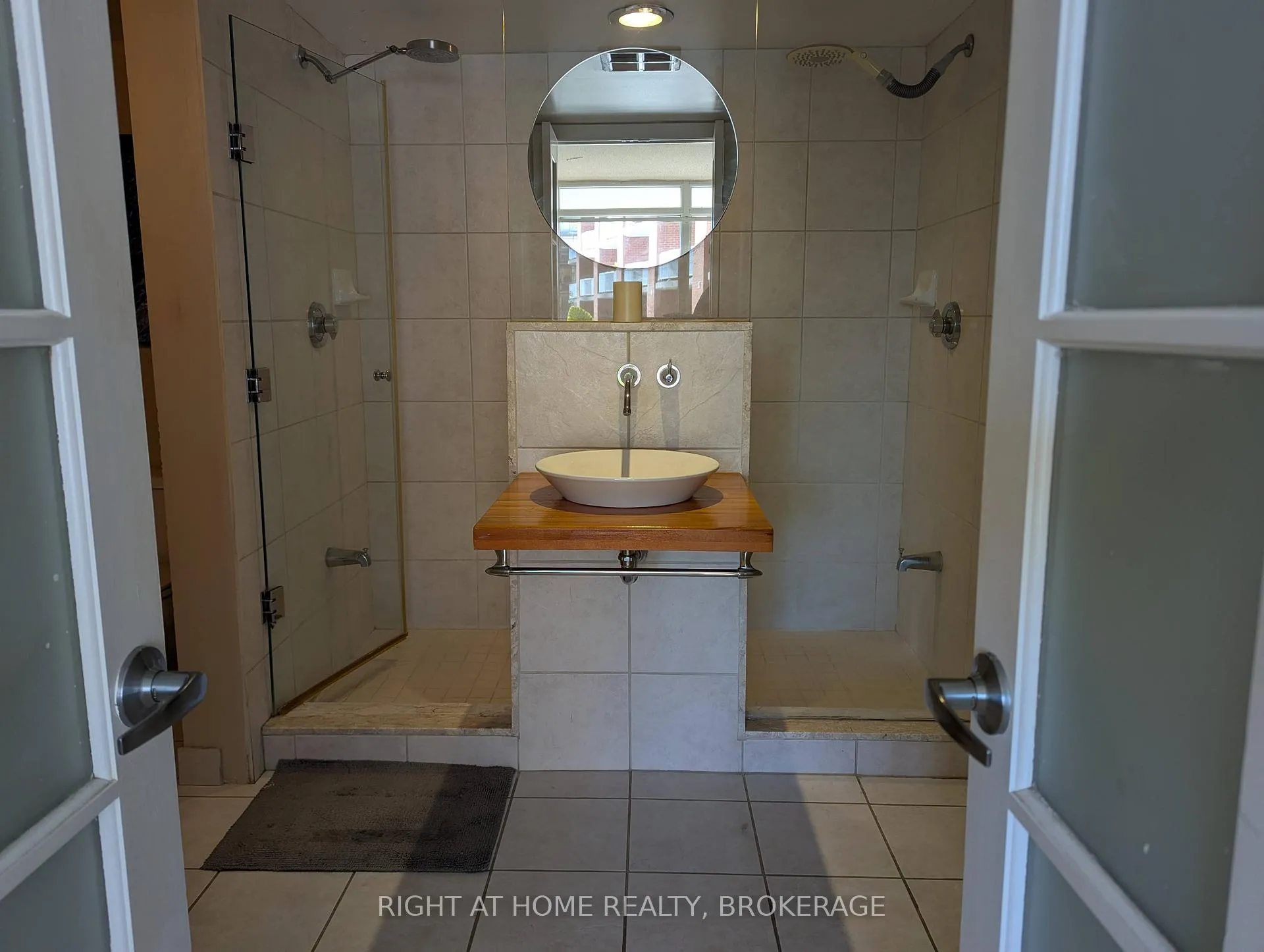 Photo 17 of Unit 608, 550 Queens Quay W, Toronto, Waterfront Communities — HOMEH