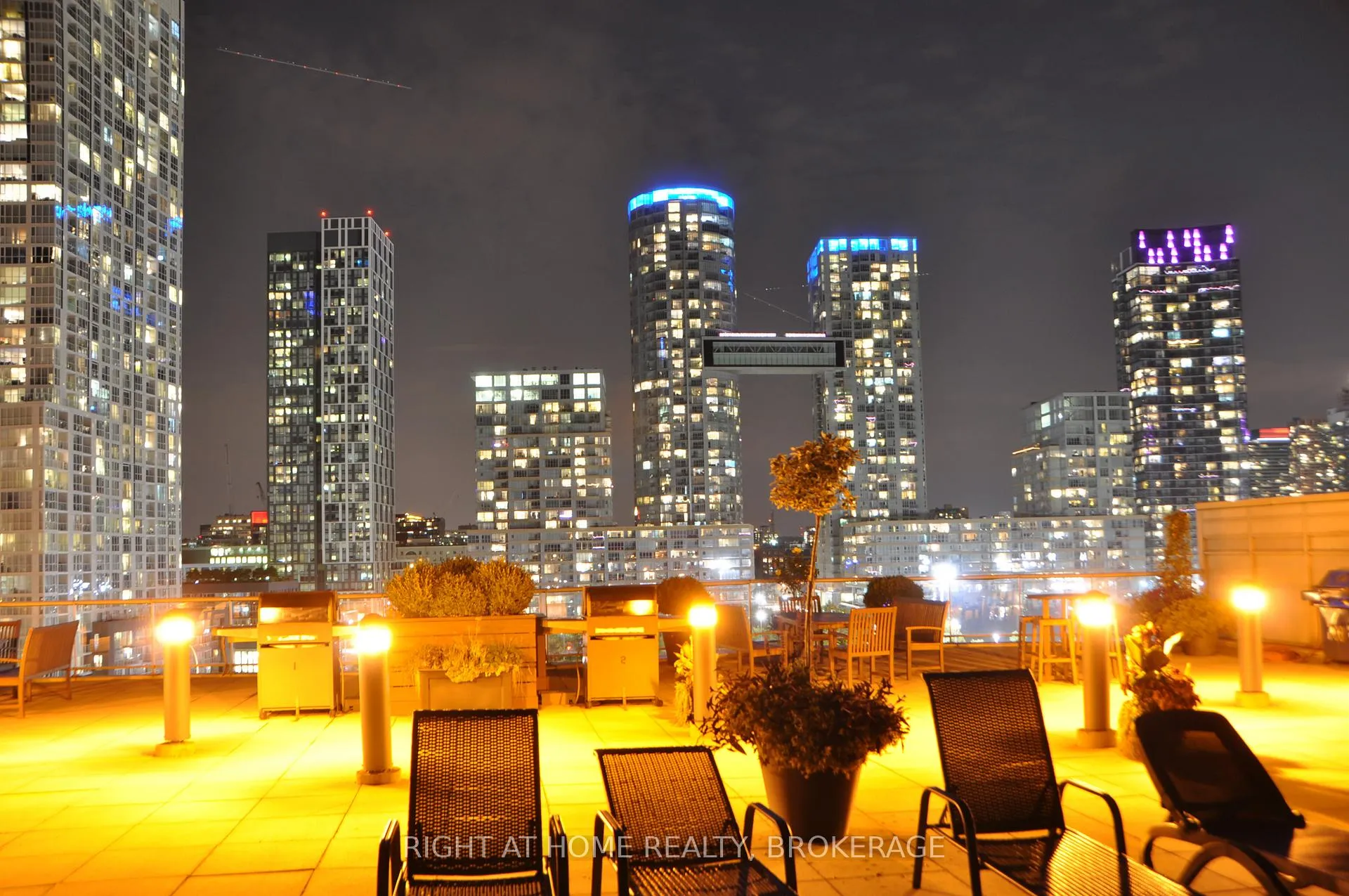 Photo 25 of Unit 608, 550 Queens Quay W, Toronto, Waterfront Communities — HOMEH