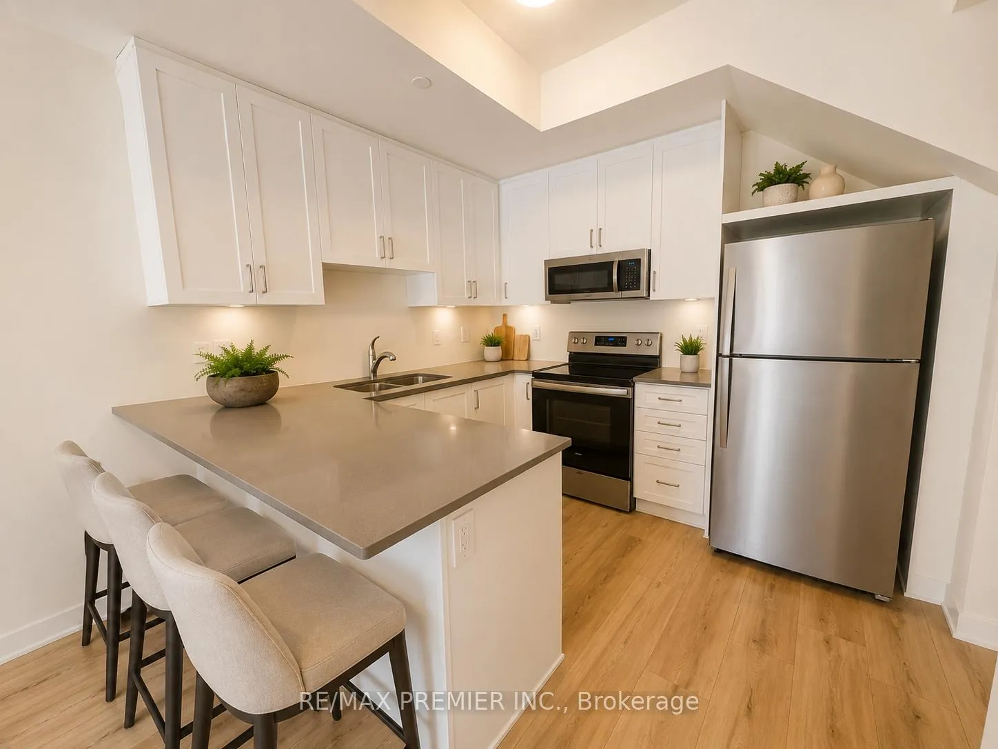 Photo 8 of Unit 226, 1695 Dersan Street, Pickering, Duffin Heights — HOMEH