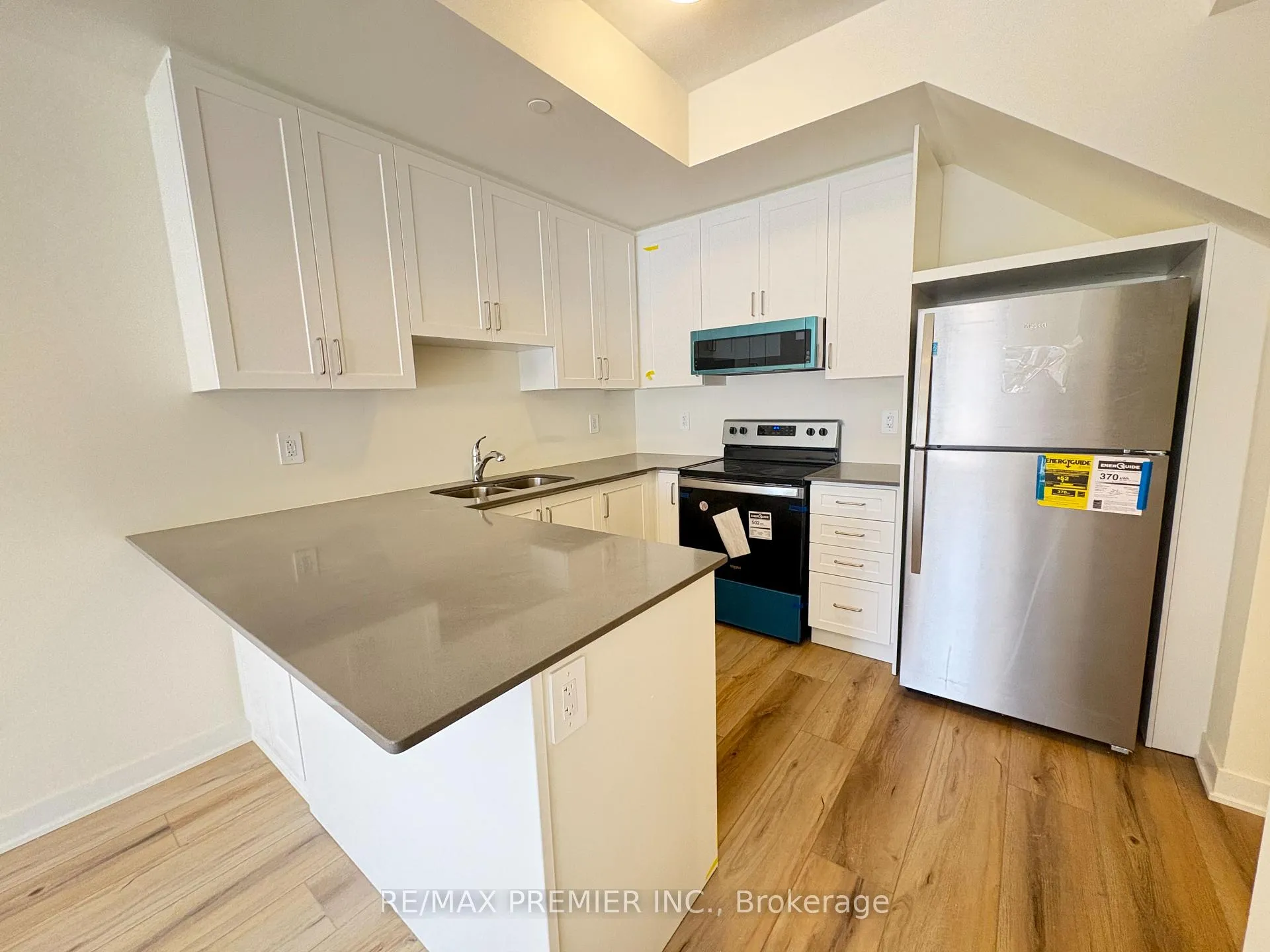 Photo 9 of Unit 226, 1695 Dersan Street, Pickering, Duffin Heights — HOMEH