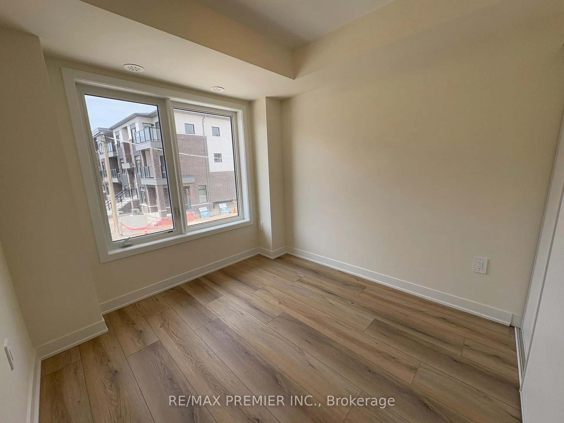 Photo 15 of Unit 226, 1695 Dersan Street, Pickering, Duffin Heights — HOMEH