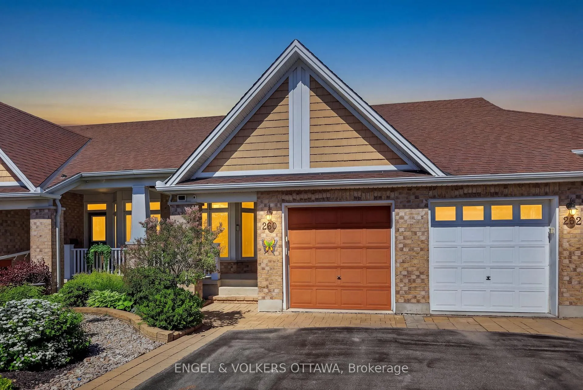 Photo 2 of 260 Bulrush Crescent, Ottawa, Blossom Park/Kemp Park/Findlay Creek — HOMEH