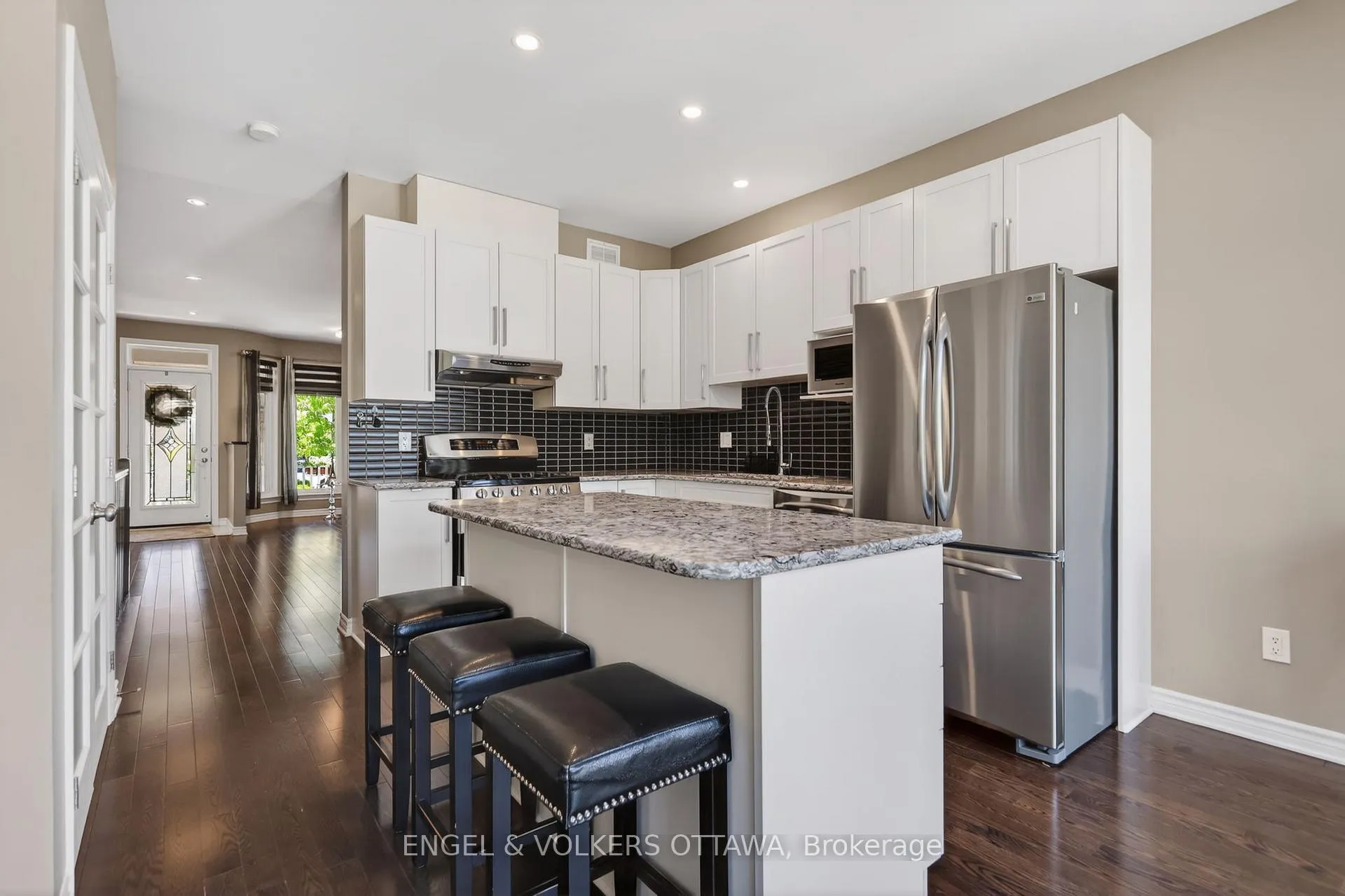Photo 8 of 260 Bulrush Crescent, Ottawa, Blossom Park/Kemp Park/Findlay Creek — HOMEH