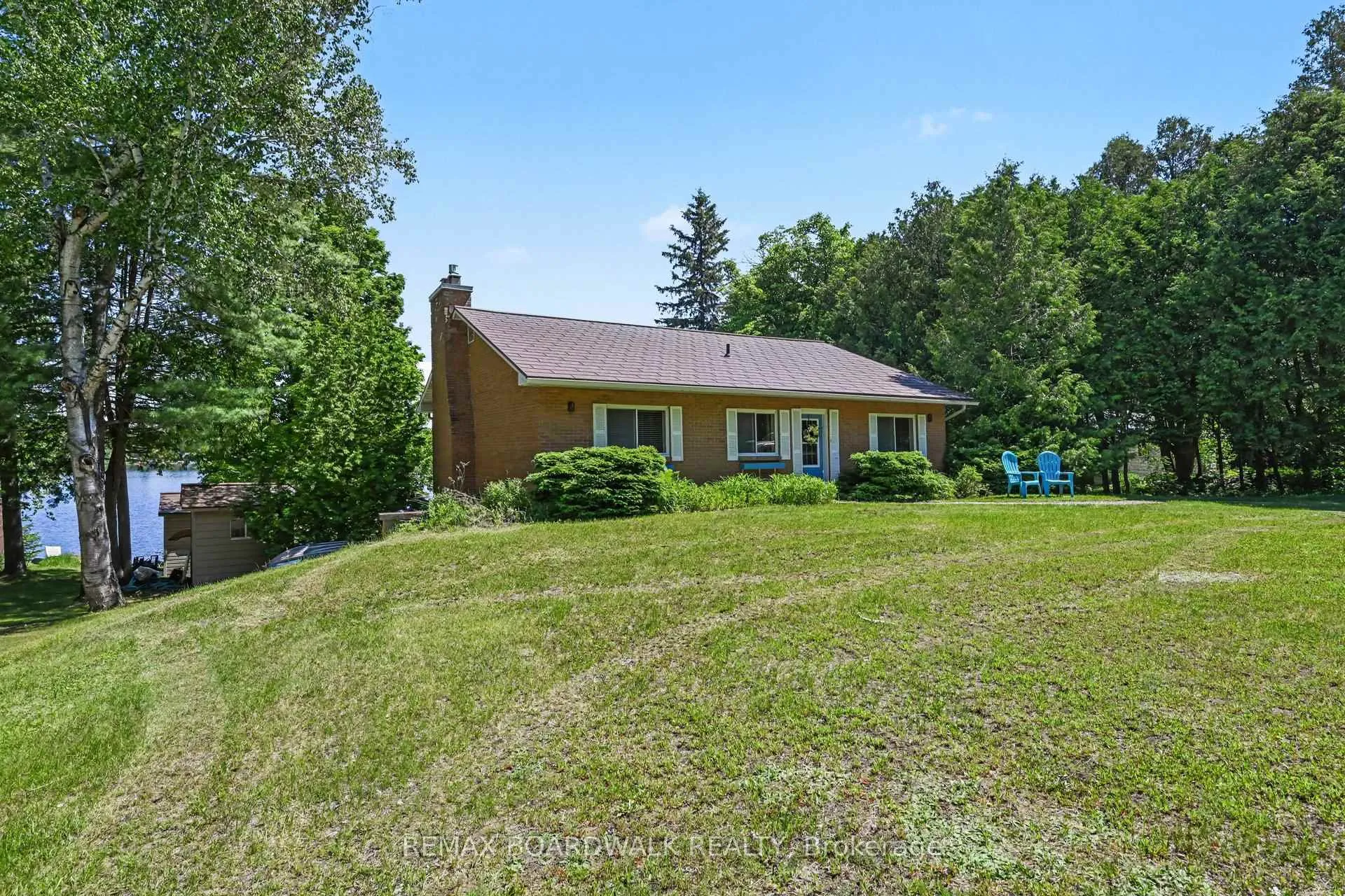 Photo 3 of 126 Lakeshore Drive, Lanark Highlands, Lanark Highlands (Darling) Twp — HOMEH
