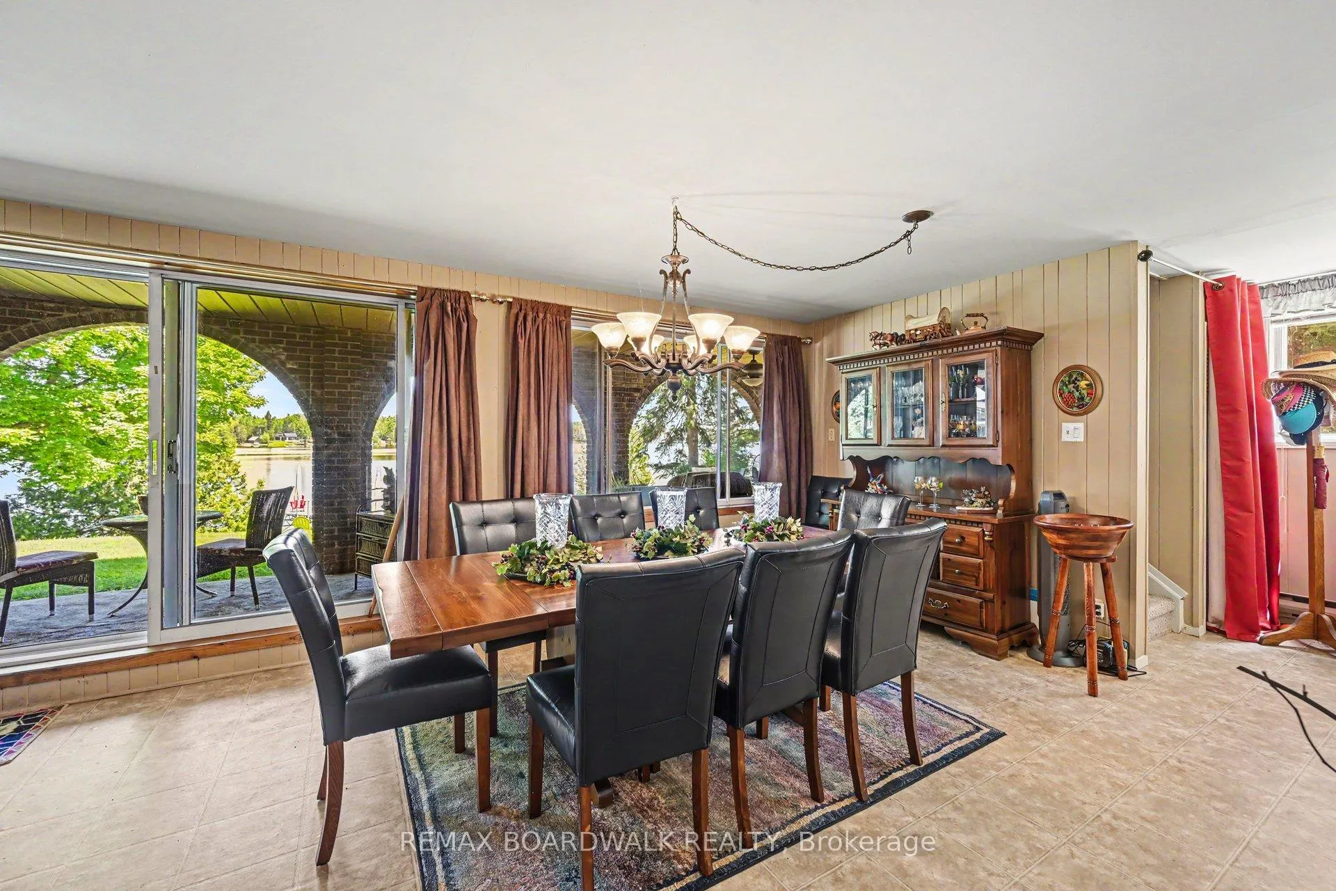 Photo 8 of 126 Lakeshore Drive, Lanark Highlands, Lanark Highlands (Darling) Twp — HOMEH