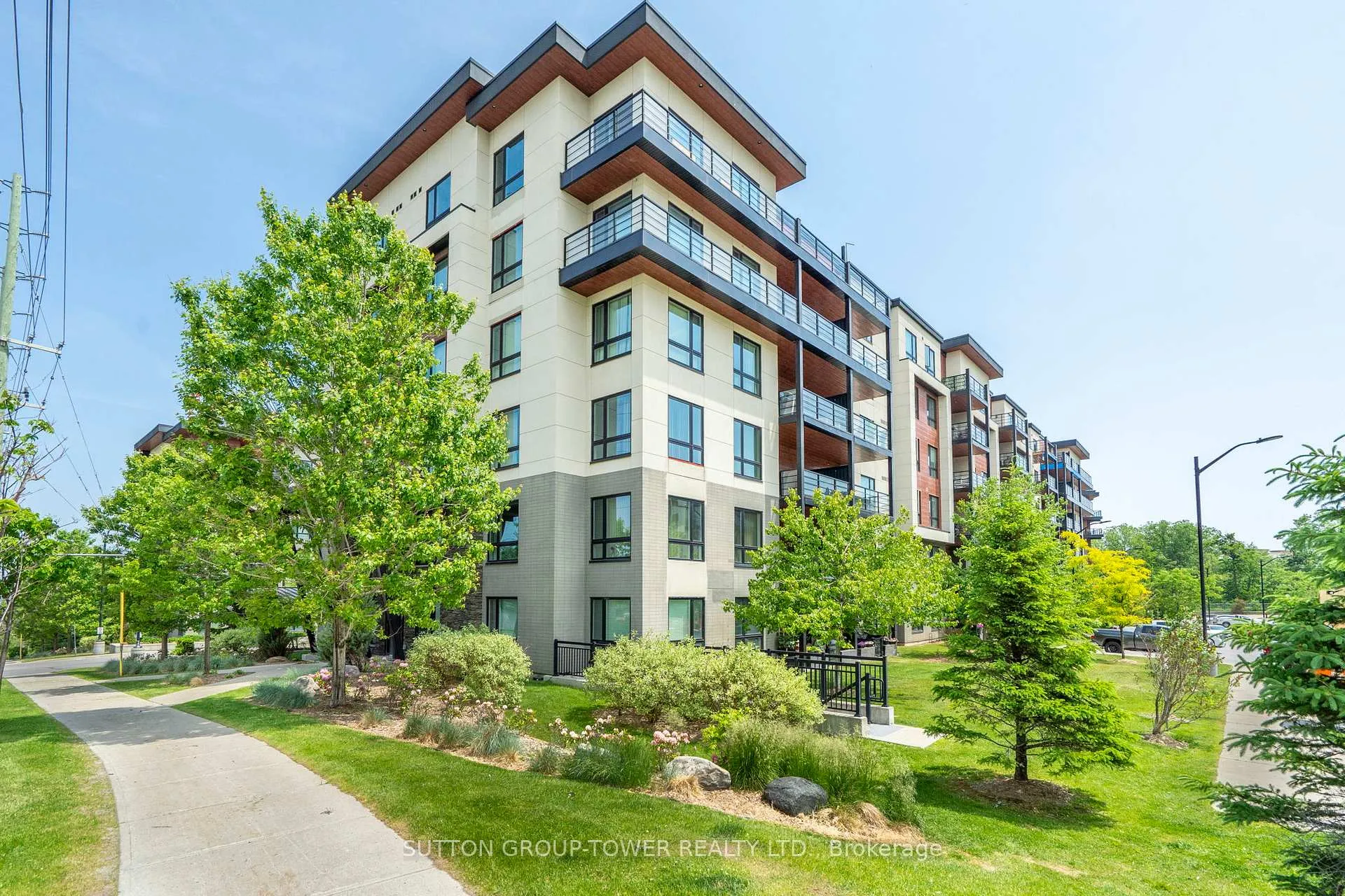 Photo 1 of Unit 314, 306 Essa Road, Barrie, Ardagh — HOMEH