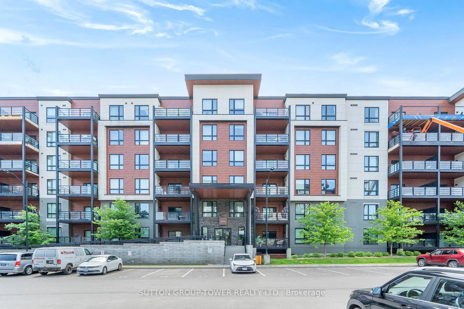 Photo 3 of Unit 314, 306 Essa Road, Barrie, Ardagh — HOMEH