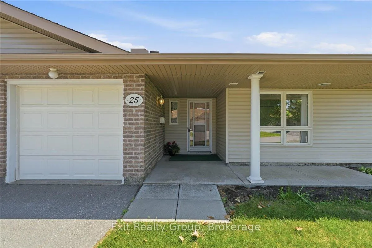 Photo 3 of Unit 25, 15 Aldersgate Drive, Belleville, Belleville Ward — HOMEH
