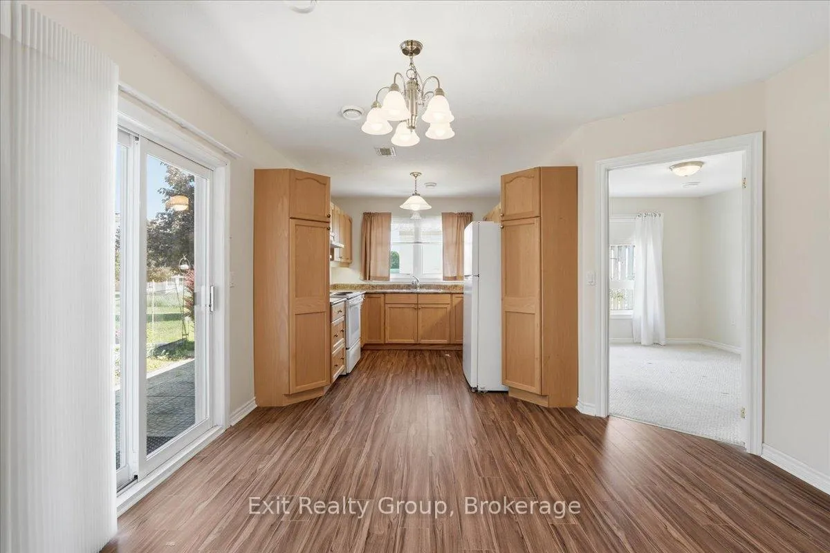 Photo 9 of Unit 25, 15 Aldersgate Drive, Belleville, Belleville Ward — HOMEH