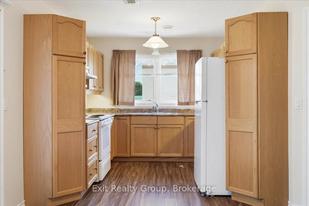 Photo 10 of Unit 25, 15 Aldersgate Drive, Belleville, Belleville Ward — HOMEH