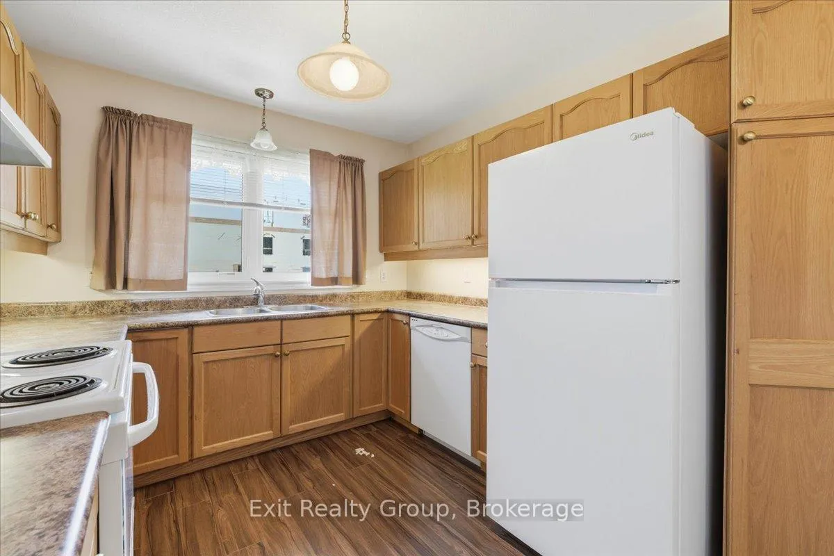 Photo 12 of Unit 25, 15 Aldersgate Drive, Belleville, Belleville Ward — HOMEH