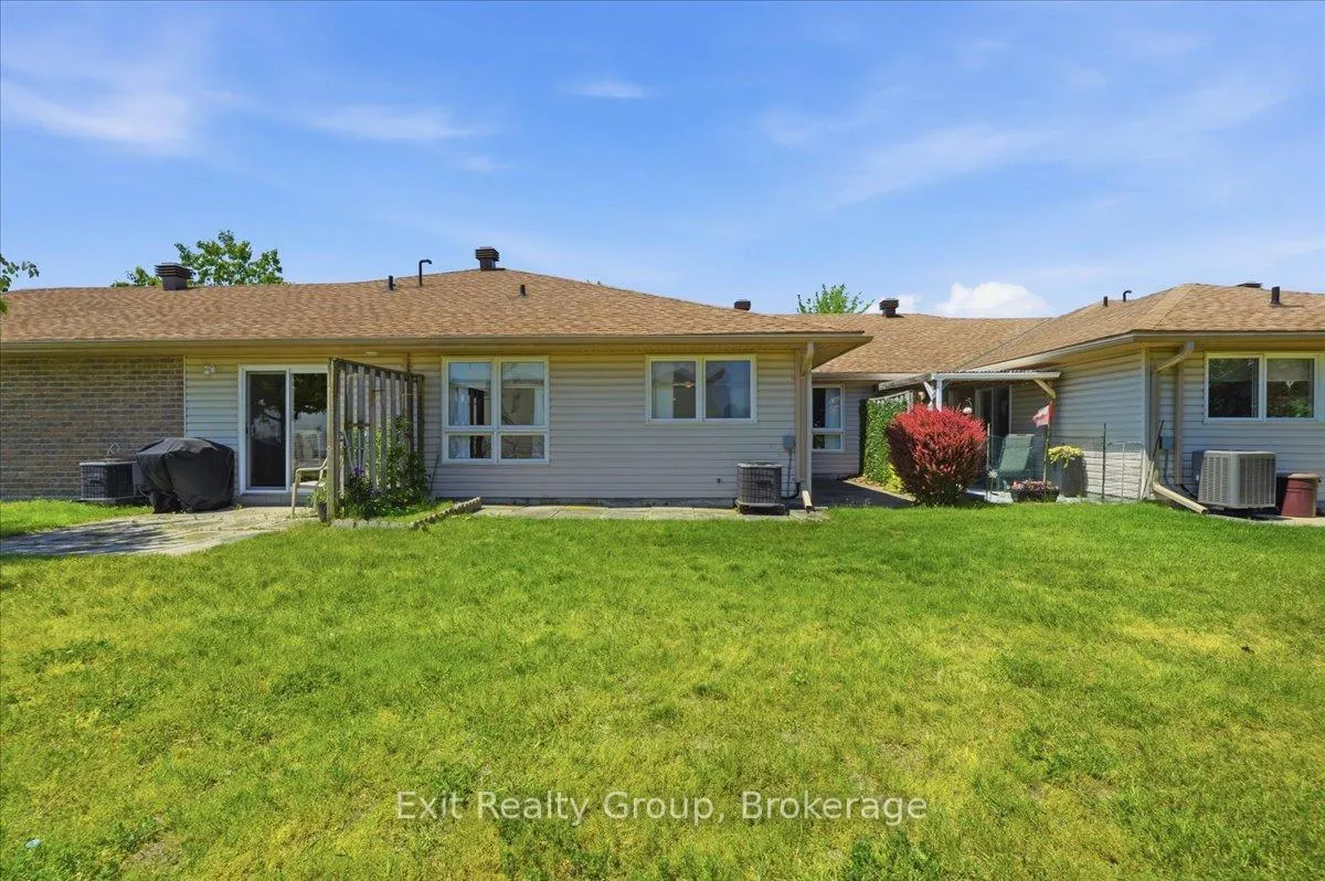 Photo 25 of Unit 25, 15 Aldersgate Drive, Belleville, Belleville Ward — HOMEH