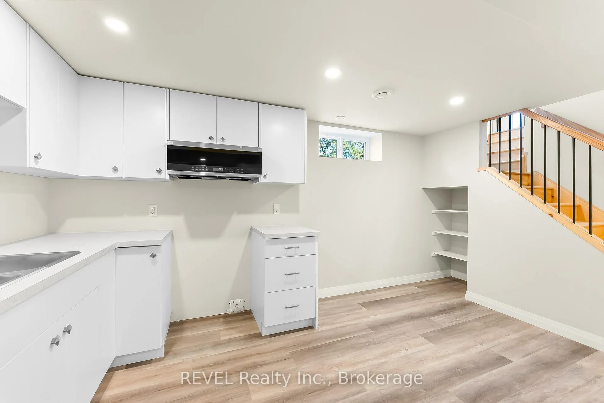 Photo 23 of 7859 Mulhern Street, Niagara Falls, Ascot — HOMEH