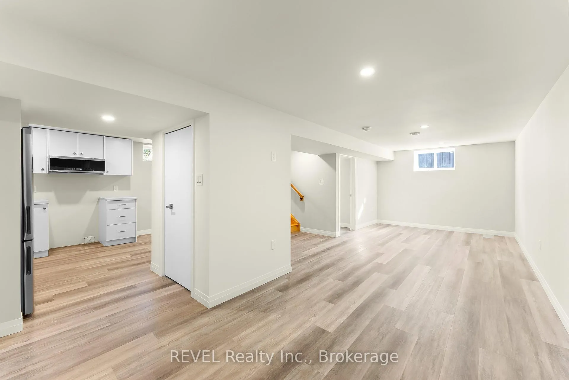 Photo 24 of 7859 Mulhern Street, Niagara Falls, Ascot — HOMEH