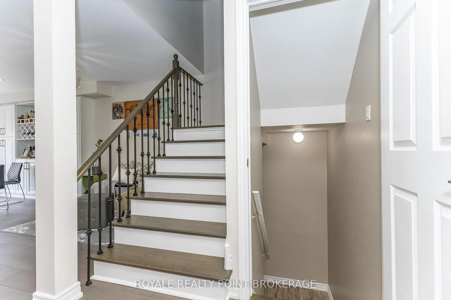 Photo 36 of 145 Chayna Crescent, Vaughan, Patterson — HOMEH