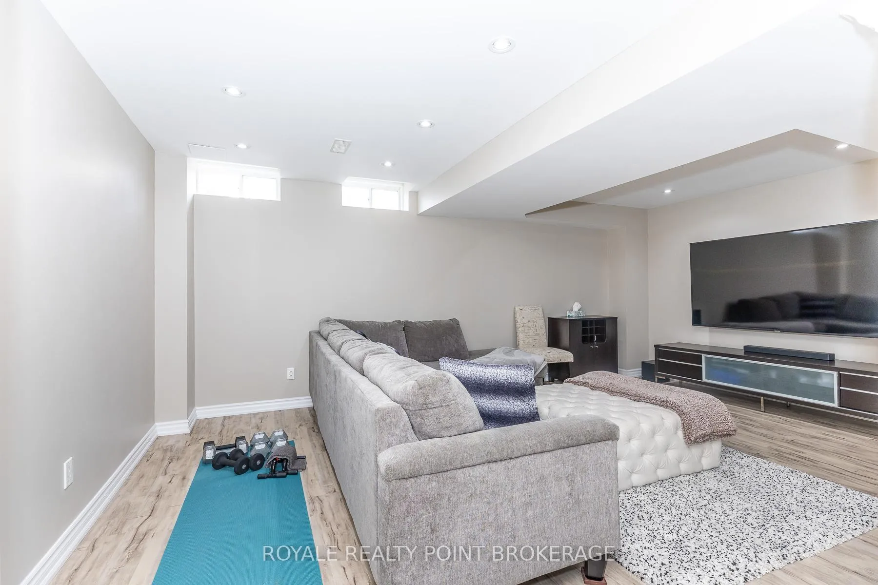 Photo 40 of 145 Chayna Crescent, Vaughan, Patterson — HOMEH