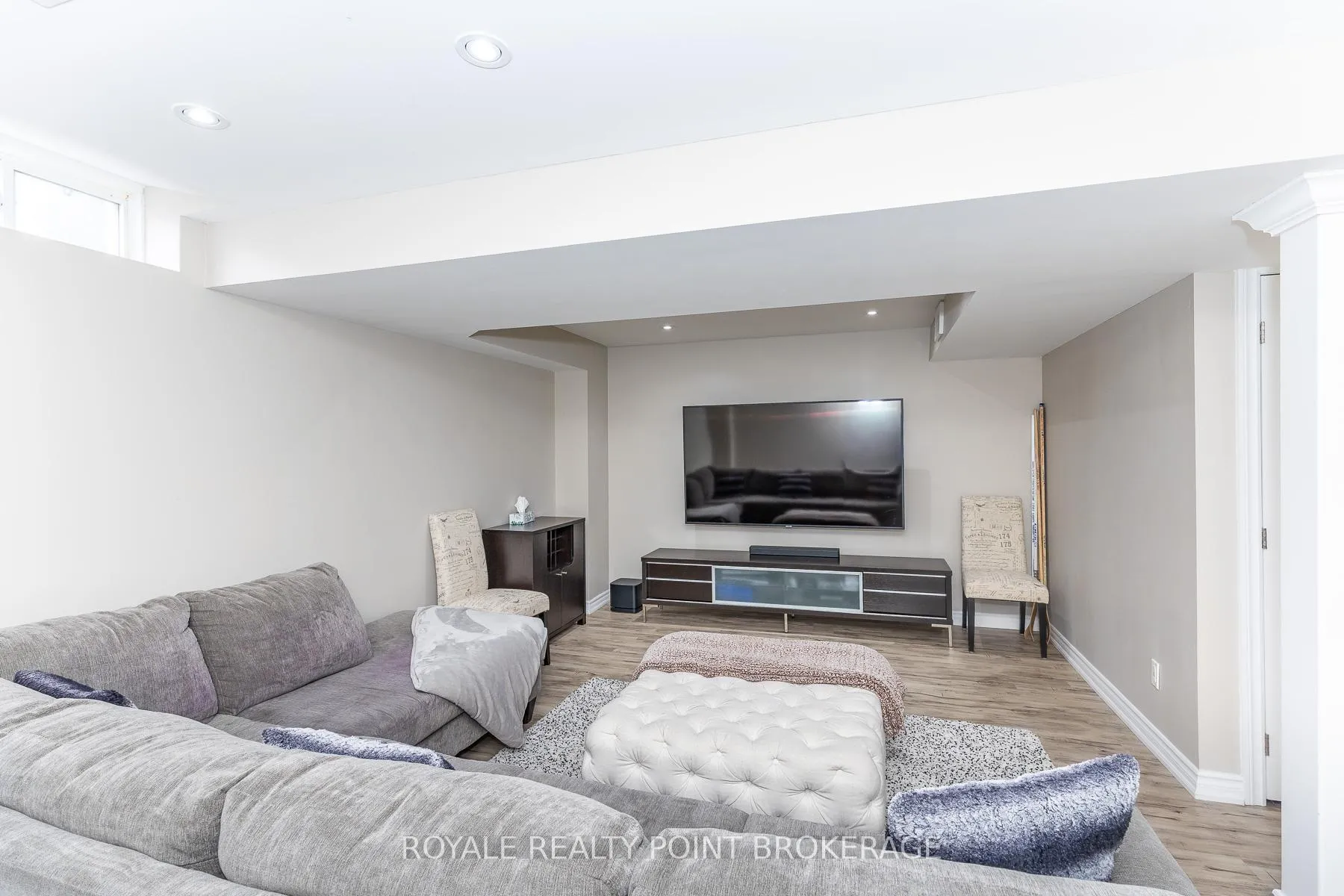 Photo 41 of 145 Chayna Crescent, Vaughan, Patterson — HOMEH
