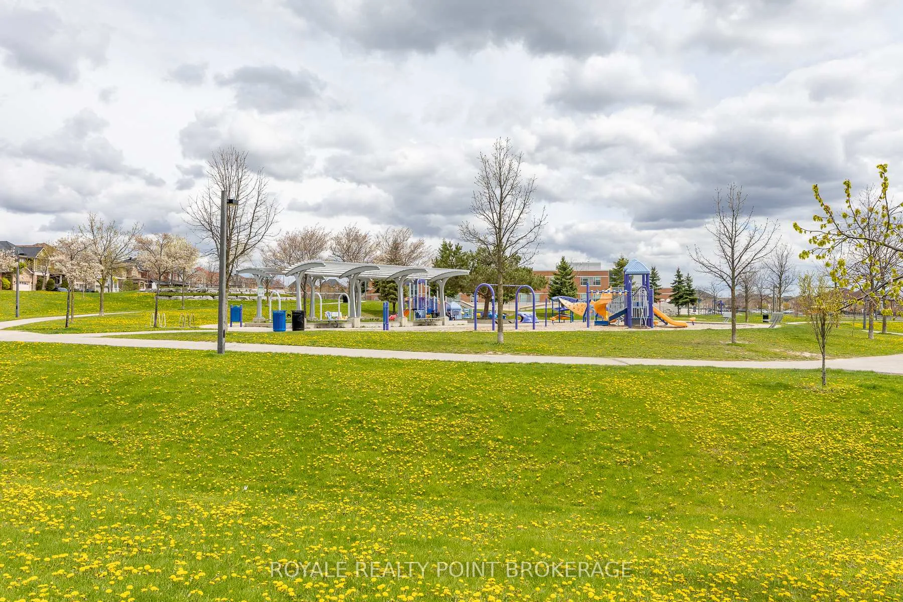 Photo 49 of 145 Chayna Crescent, Vaughan, Patterson — HOMEH