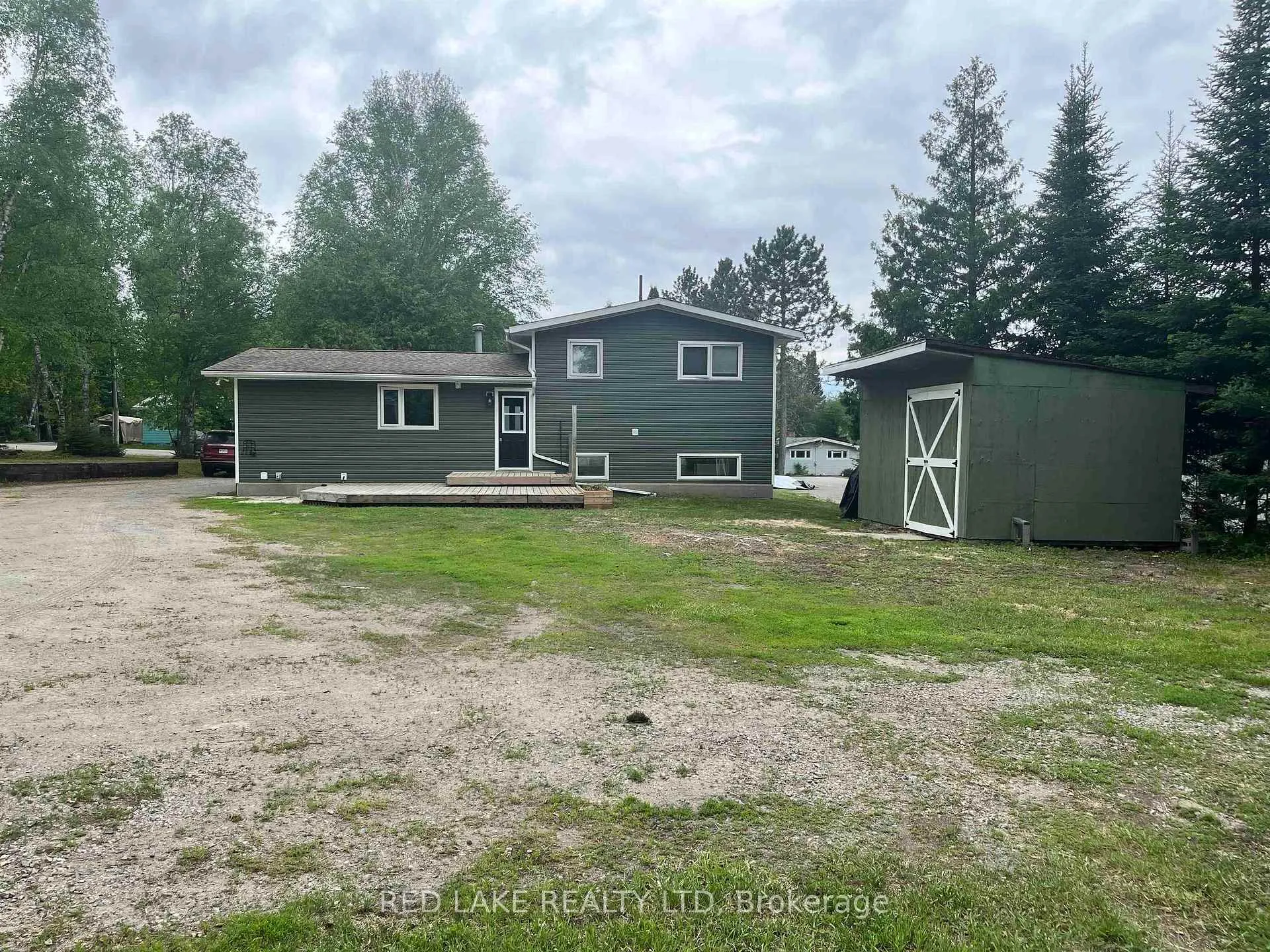 Photo 4 of 8 John Street, Ear Falls — HOMEH