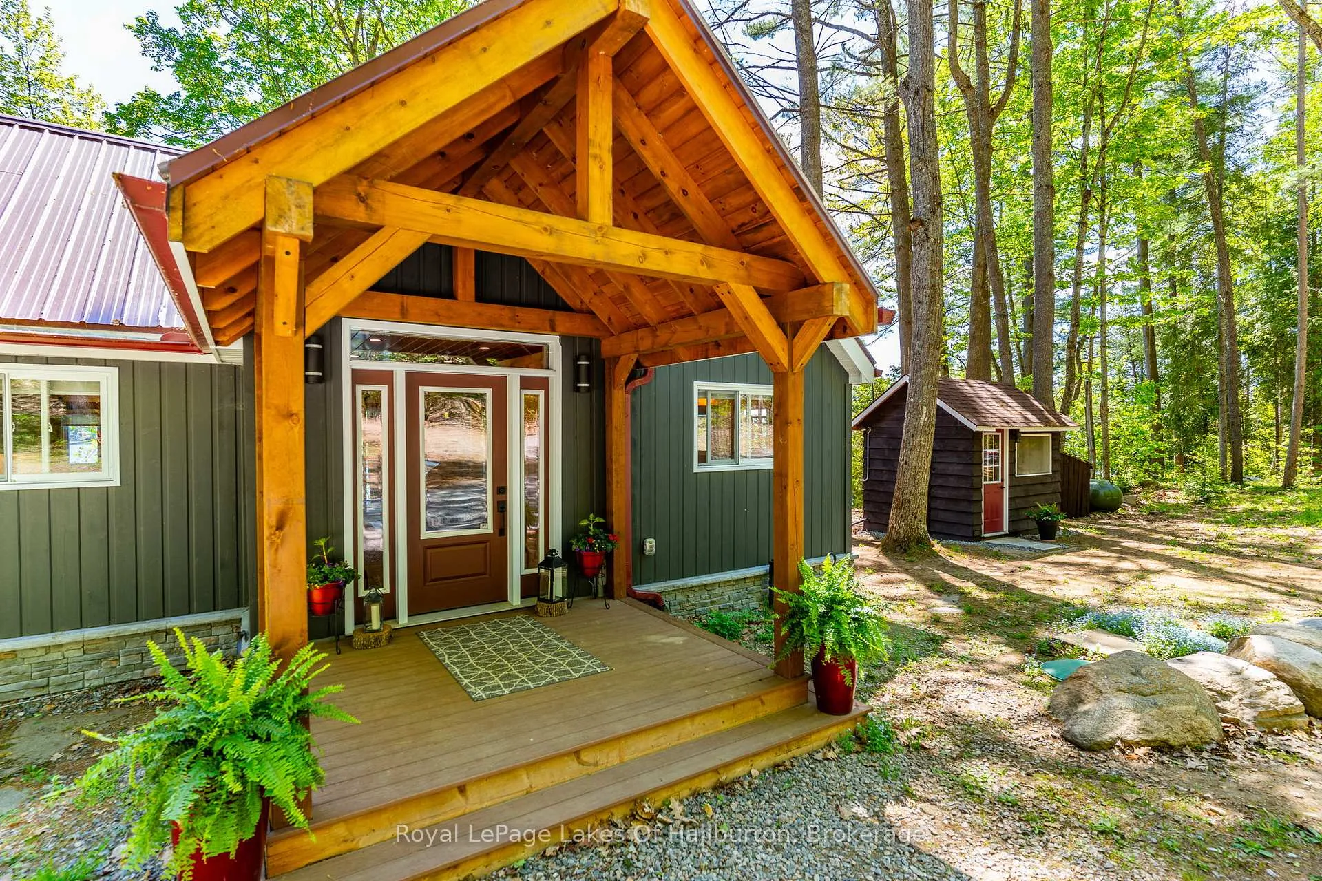 Photo 9 of 1272 Boshkung Lake Road, Algonquin Highlands, Stanhope — HOMEH