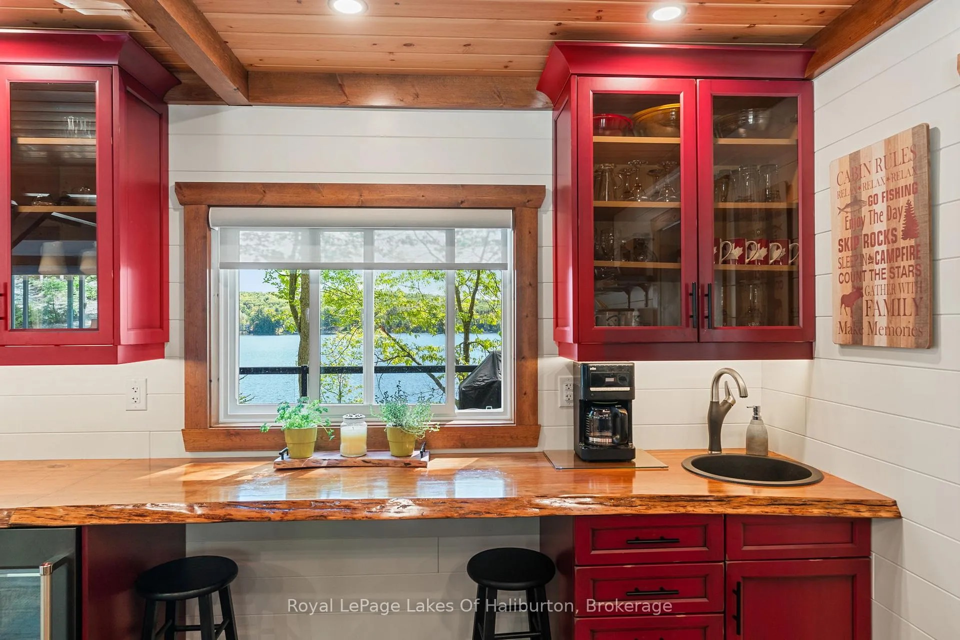 Photo 15 of 1272 Boshkung Lake Road, Algonquin Highlands, Stanhope — HOMEH