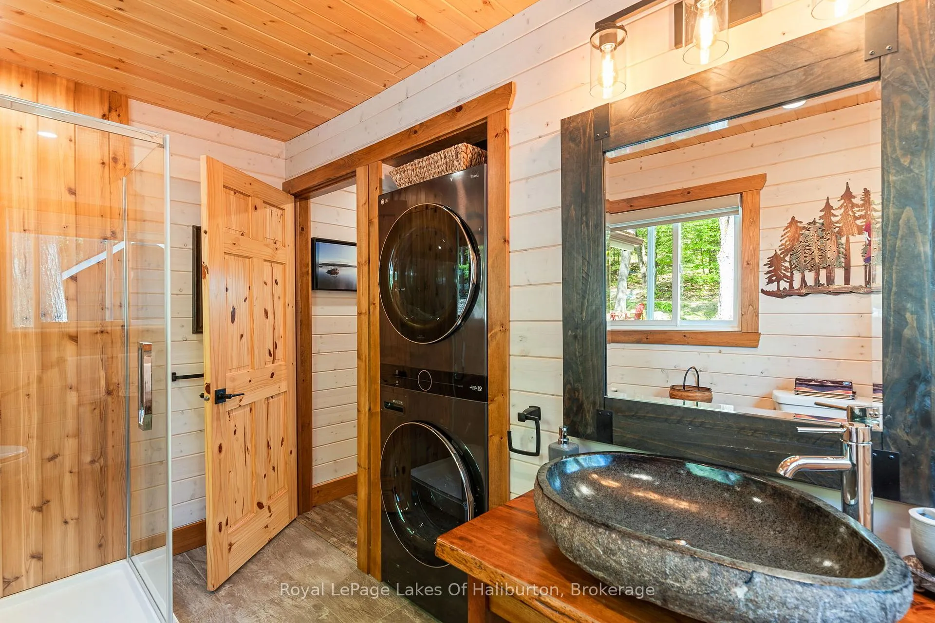 Photo 29 of 1272 Boshkung Lake Road, Algonquin Highlands, Stanhope — HOMEH