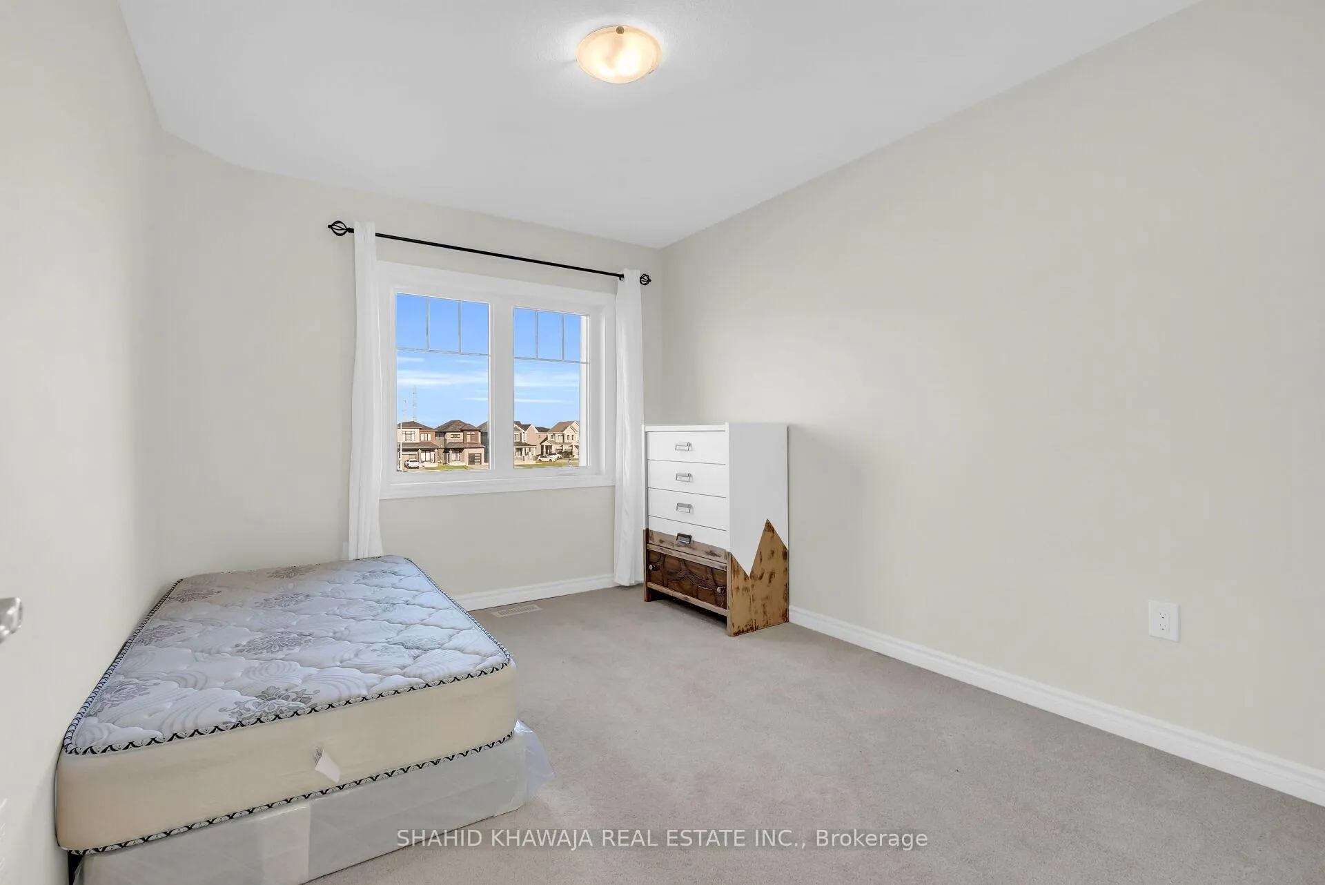 Photo 23 of 32 Concord Drive, Thorold, Rolling Meadows — HOMEH