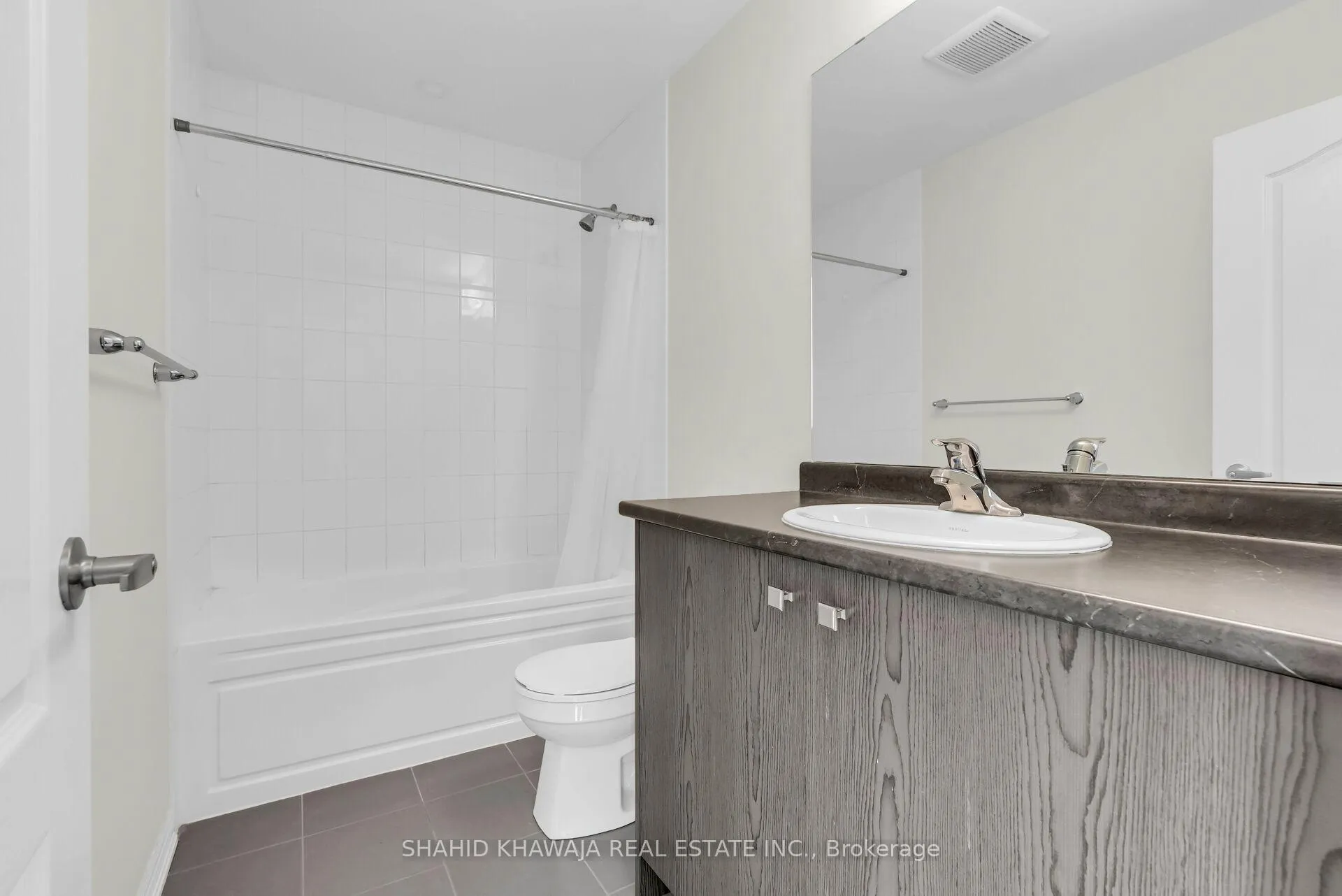 Photo 26 of 32 Concord Drive, Thorold, Rolling Meadows — HOMEH