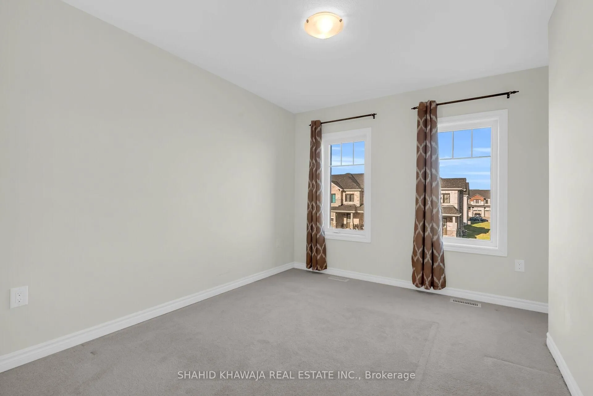 Photo 28 of 32 Concord Drive, Thorold, Rolling Meadows — HOMEH
